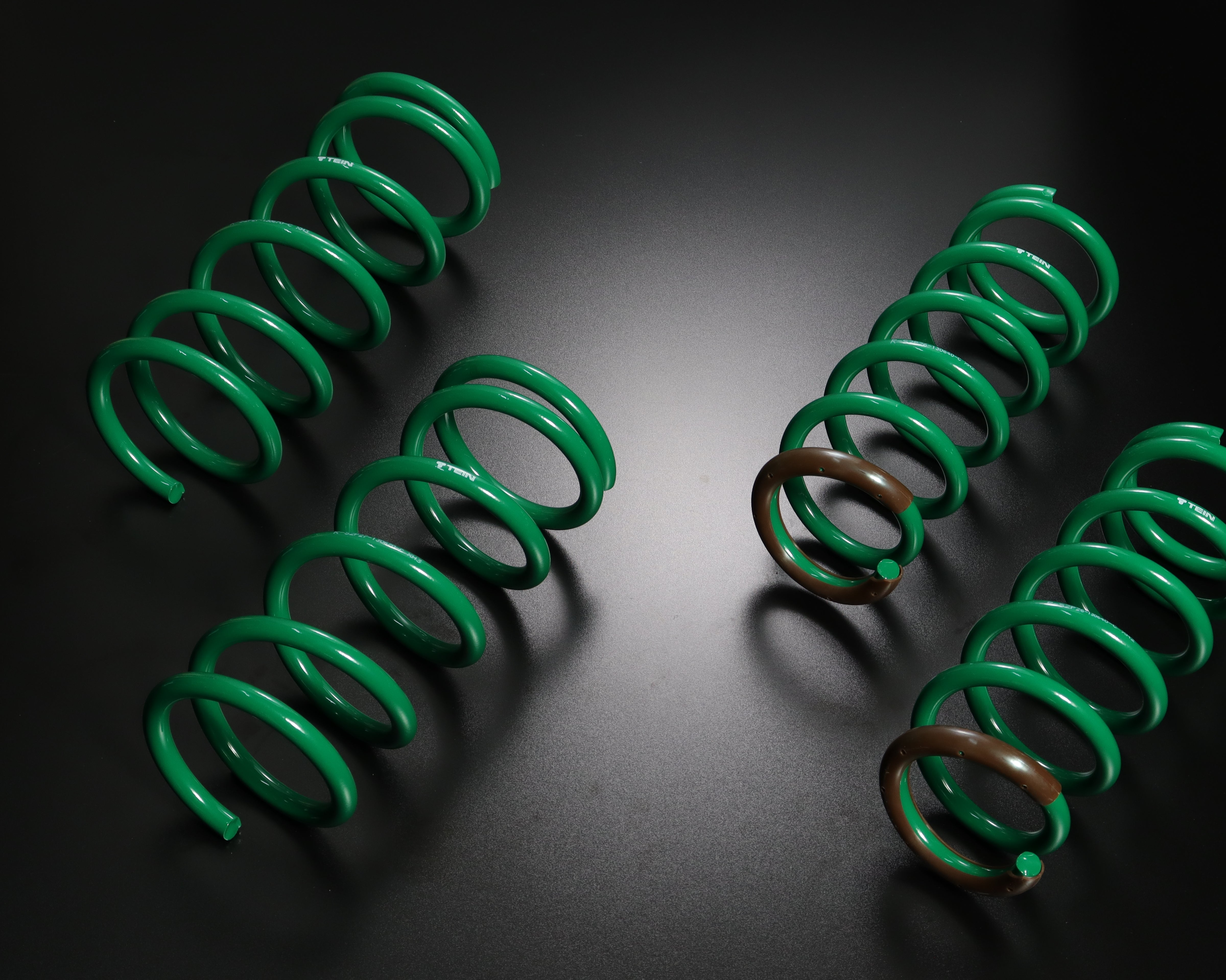 Tein S.Tech Springs - Nissan GT-R R35 - SKK00-S3B00 - GT-R