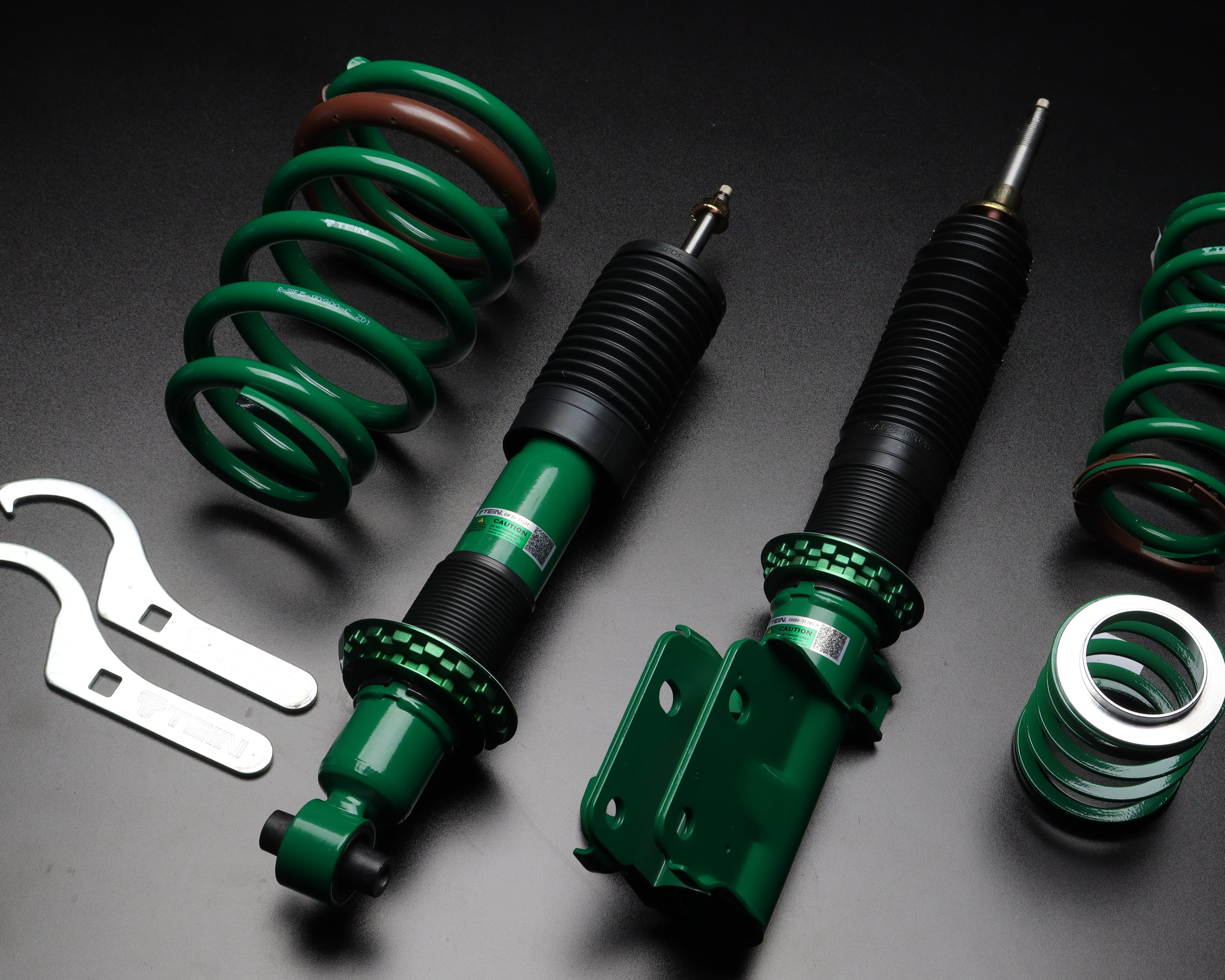 Tein Street Advance Z - Holden Commodore VF - GSGB8-97SA2