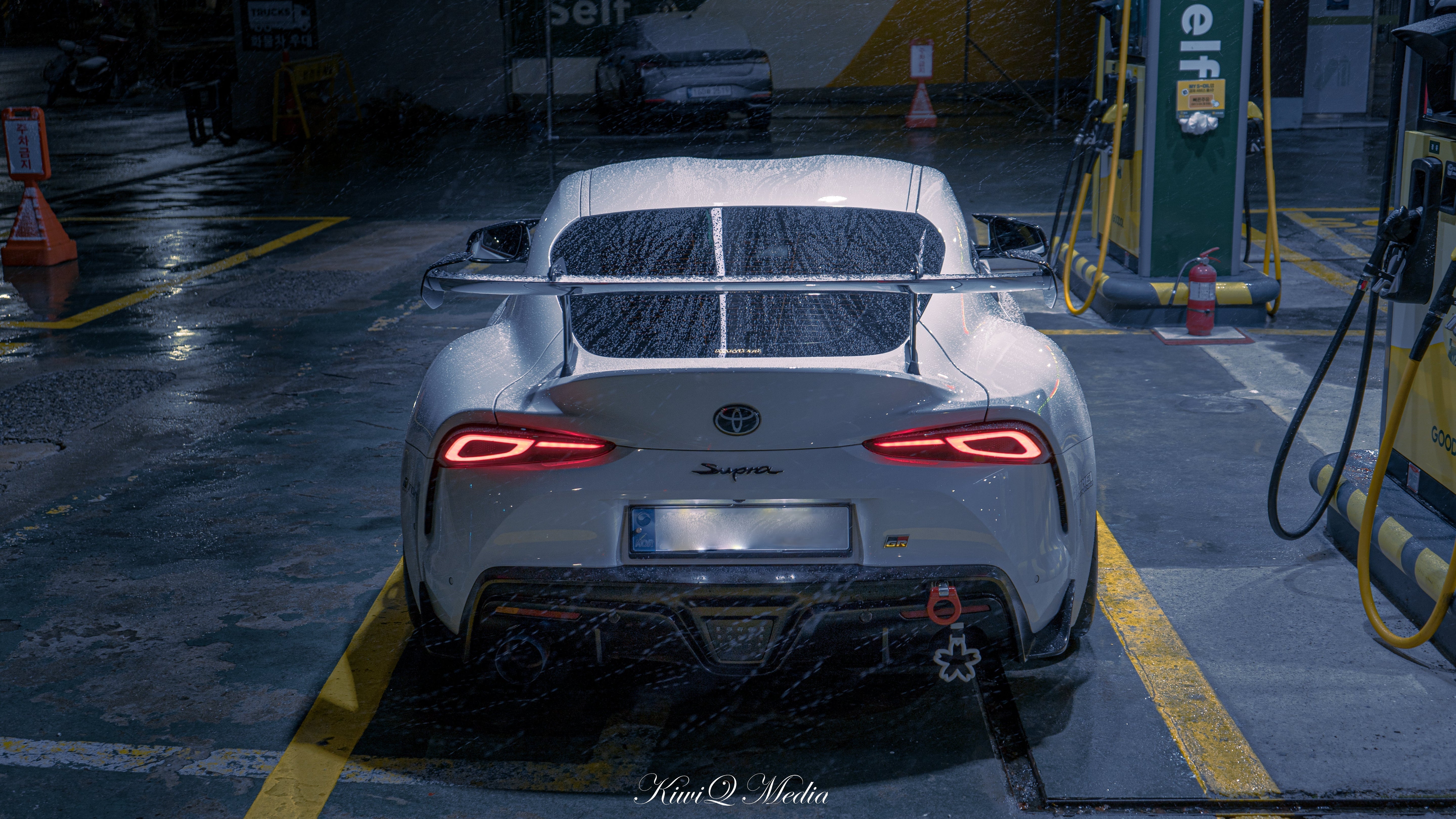 Toyota GR Supra A90 Carbon Fiber AT-R2 Taller Swan Neck