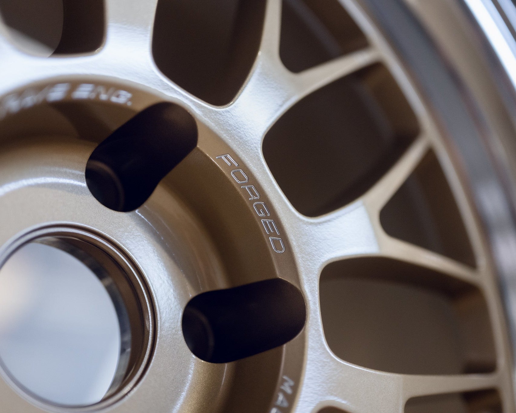 Volk Racing 21A Custom for BMW - F: 18x9.5 +22 - F2 - M R: