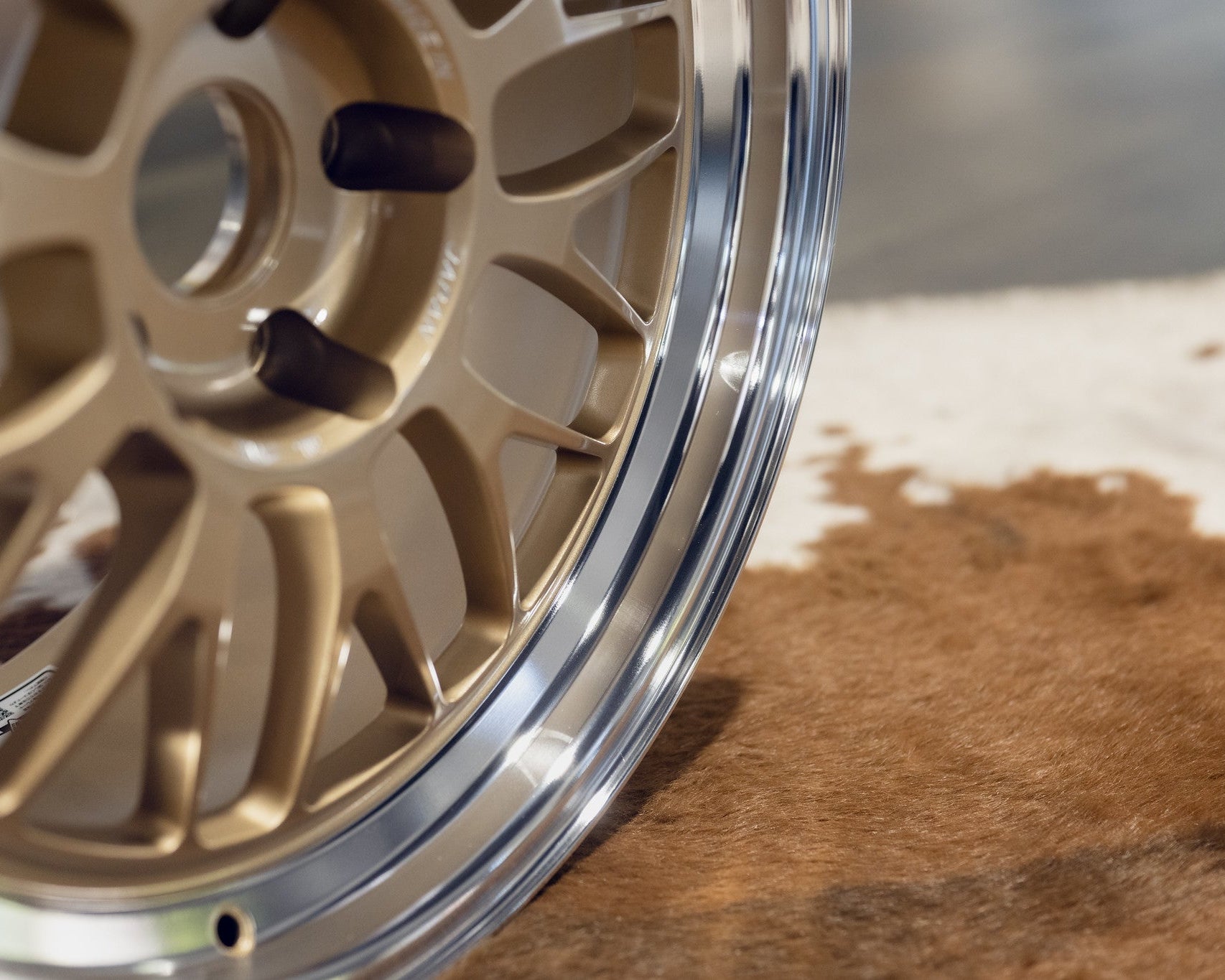 Volk Racing 21A Custom for BMW - F: 18x9.5 +22 - F2 - M R: