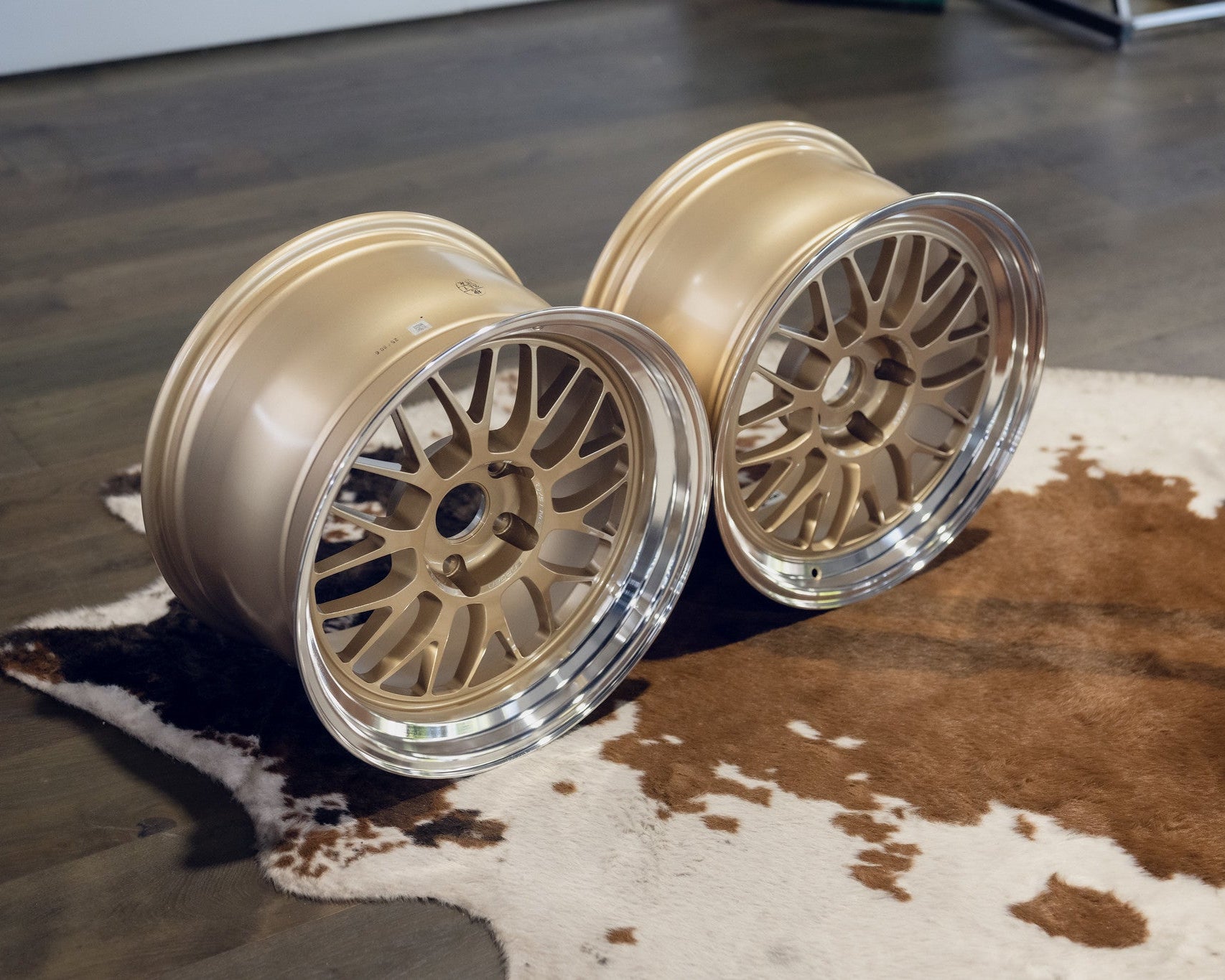 Volk Racing 21A Custom for BMW - F: 18x9.5 +22 - F2 - M R: