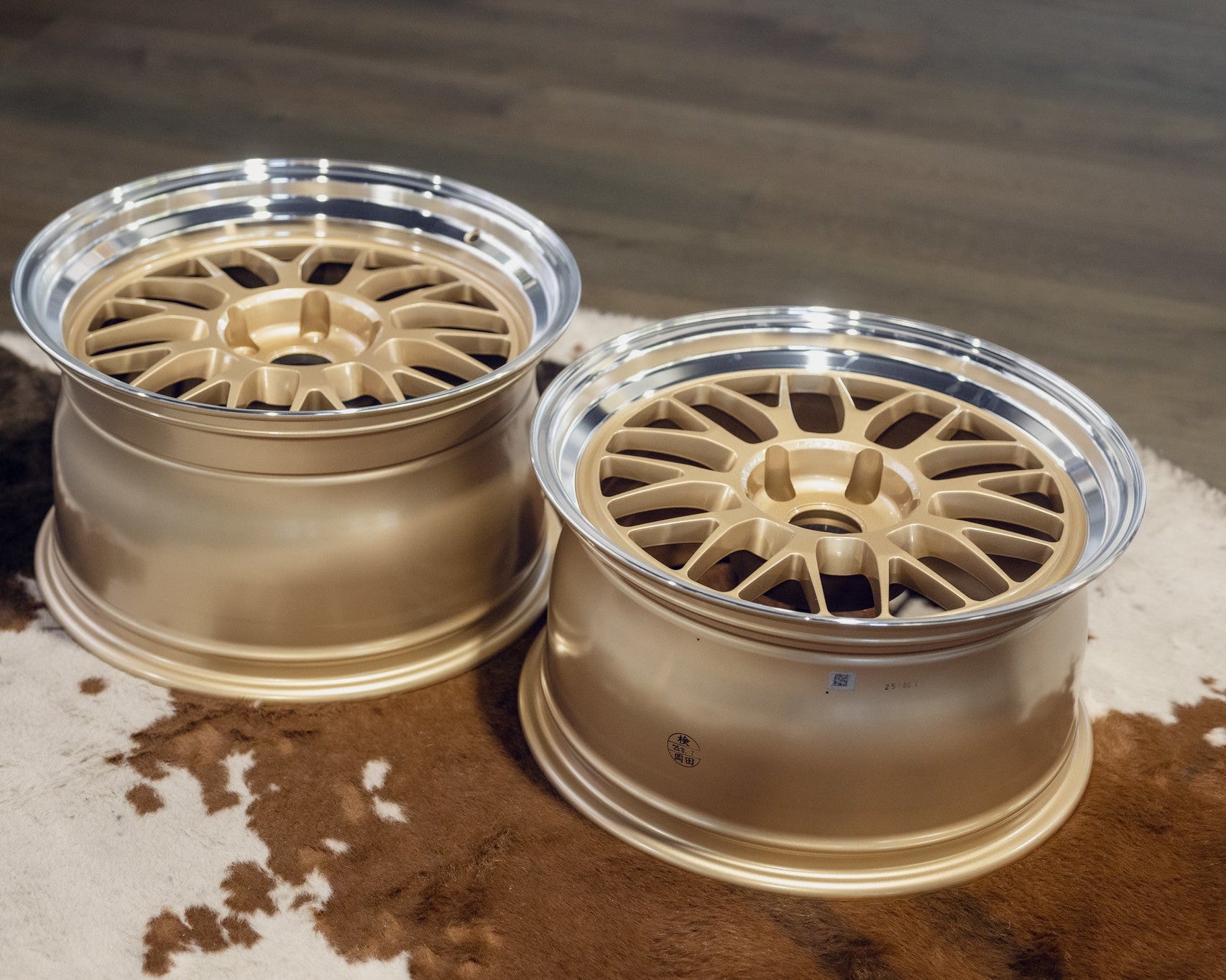Volk Racing 21A Custom for BMW - F: 18x9.5 +22 - F2 - M R: