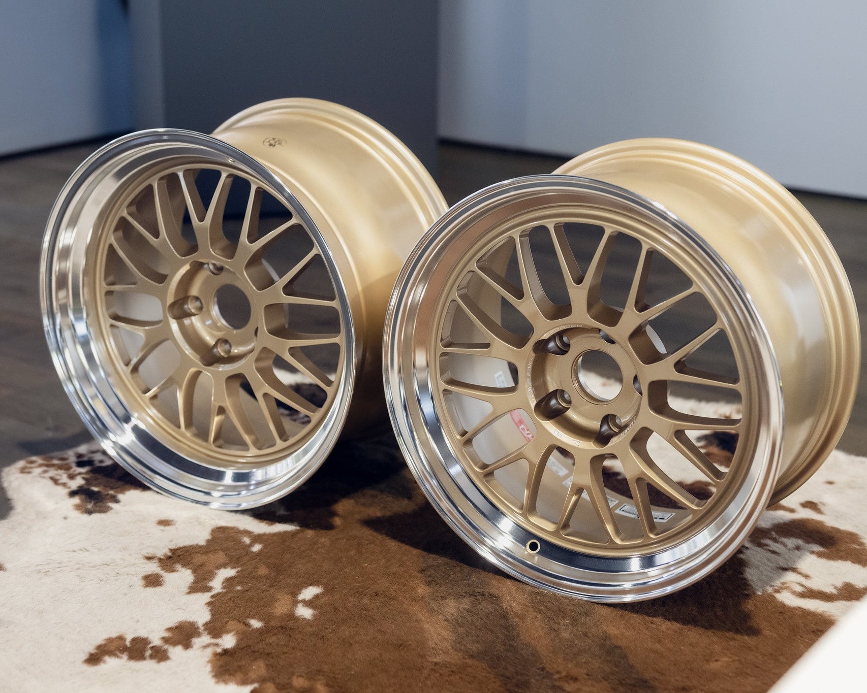 Volk Racing 21A Custom for BMW - F: 18x9.5 +22 - F2 - M R: