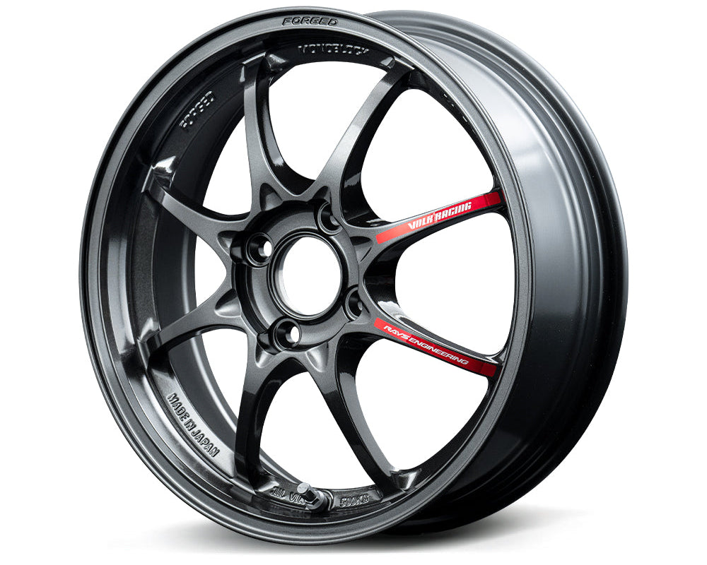 Volk Racing CE28 Club Racer II - 15x5 + 45 4x100 / Diamond