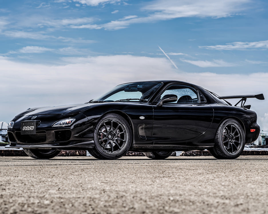 Volk Racing CE28N + 18’’ - Wheels