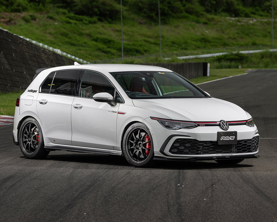 Volk Racing CE28N + 18’’ - Wheels