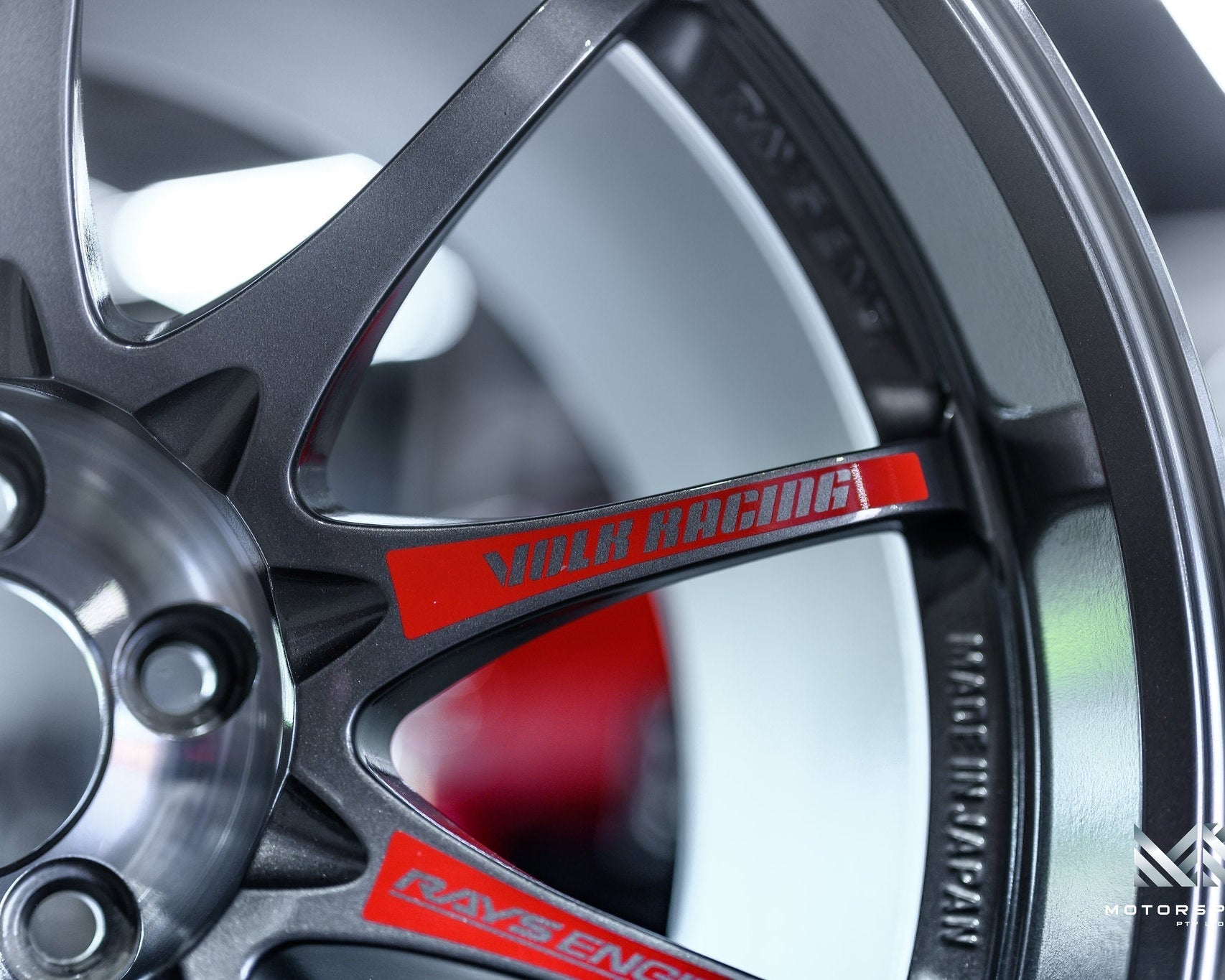 Volk Racing CE28SL 18" - Premium Wheels from Volk Racing - From just $3990.00! Shop now at MK MOTORSPORTS