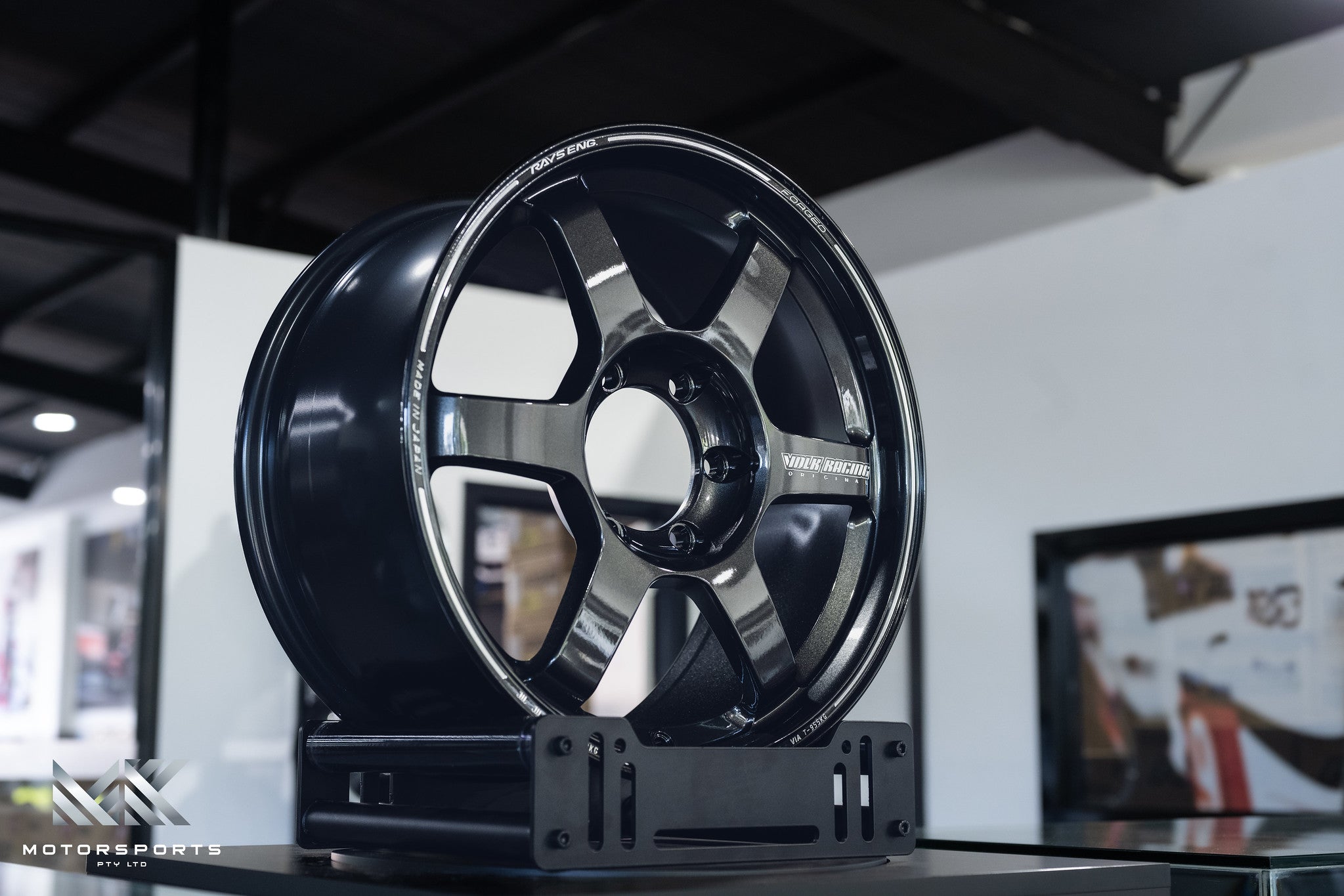 Volk Racing TE37 Large P.C.D. PM II - 18x9 + 50 6x139.7