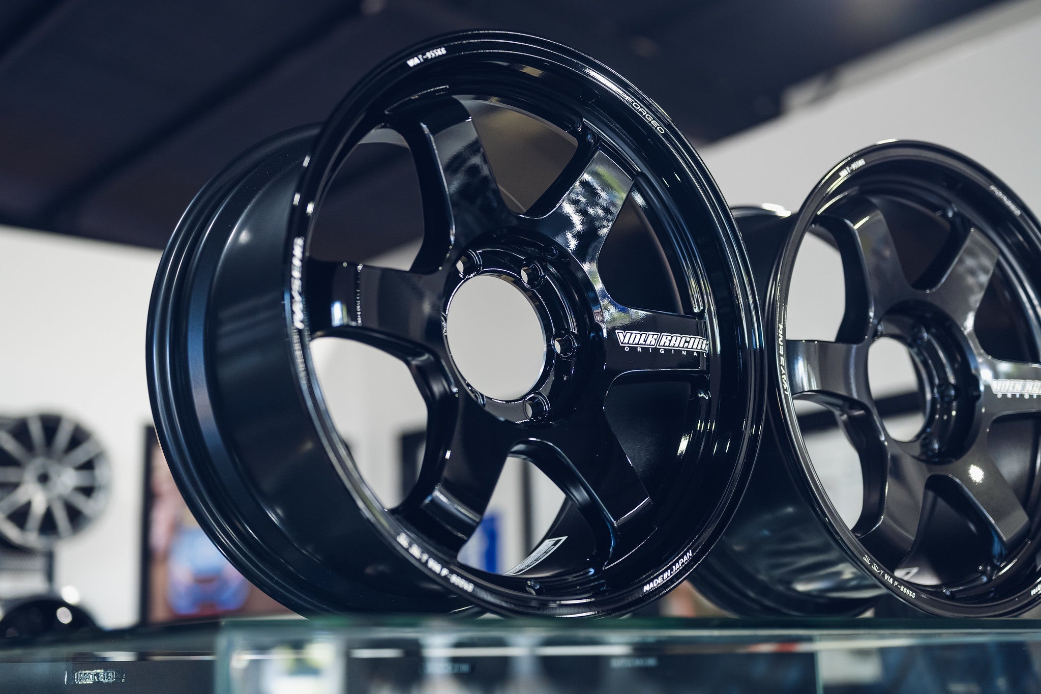 Volk Racing TE37 Ultra Large P.C.D. M-Spec Custom - 18x9
