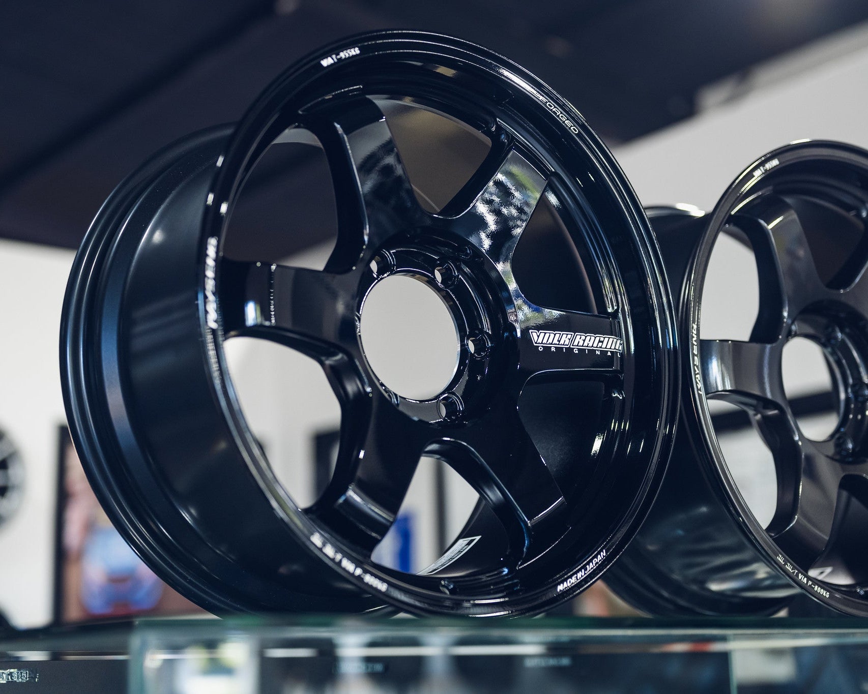 Volk Racing TE37 Ultra Large P.C.D. M-Spec Custom - 18x9