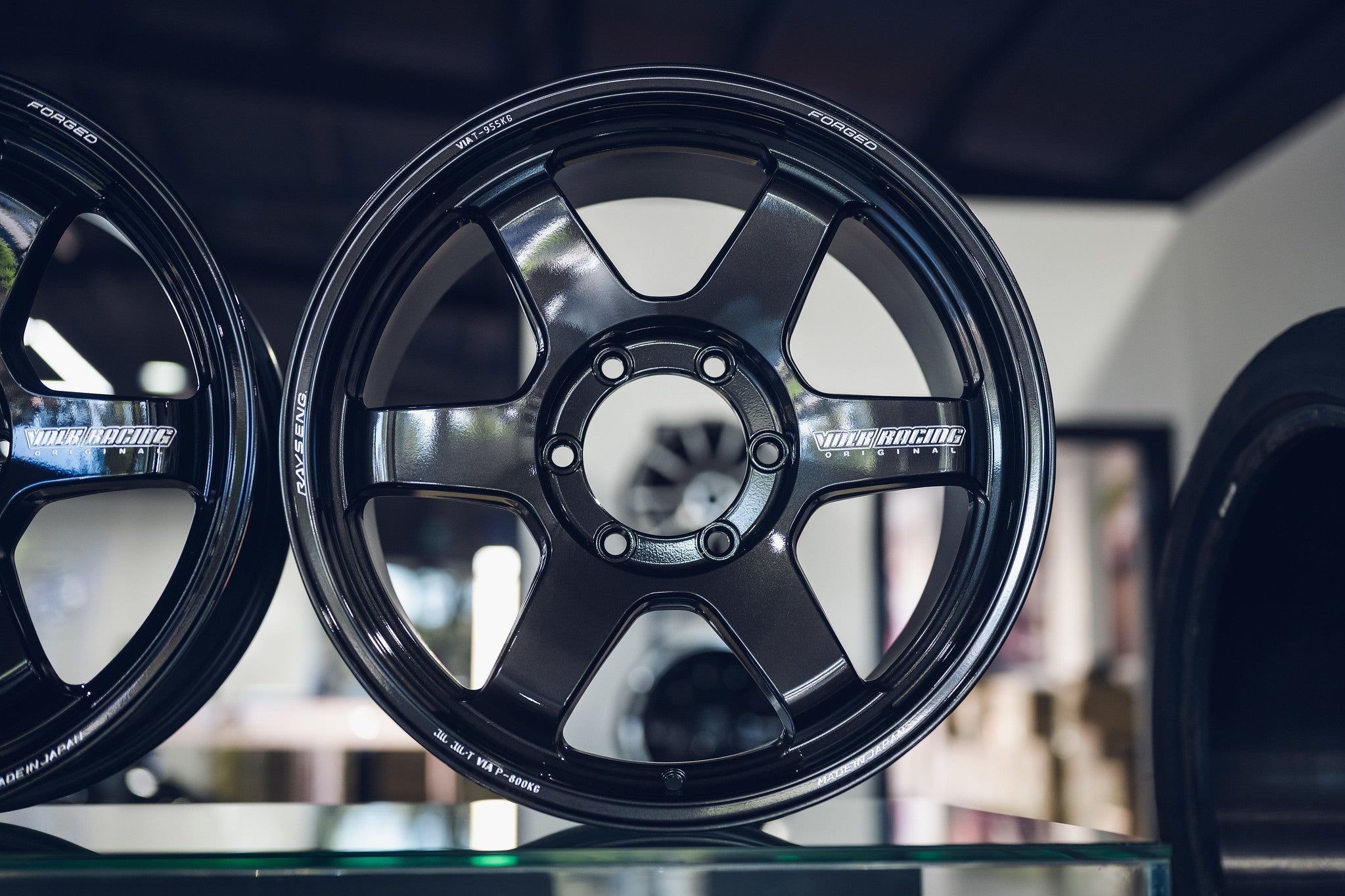 Volk Racing TE37 Ultra Large P.C.D. M-Spec Custom - 18x9