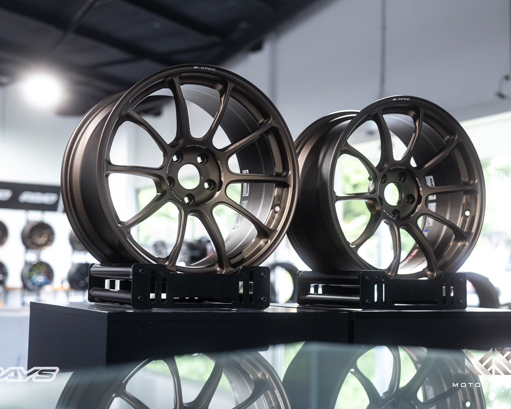 Volk Racing ZE40 M-Spec 5x114.3 - 18x8.5 + 34 5x114.3