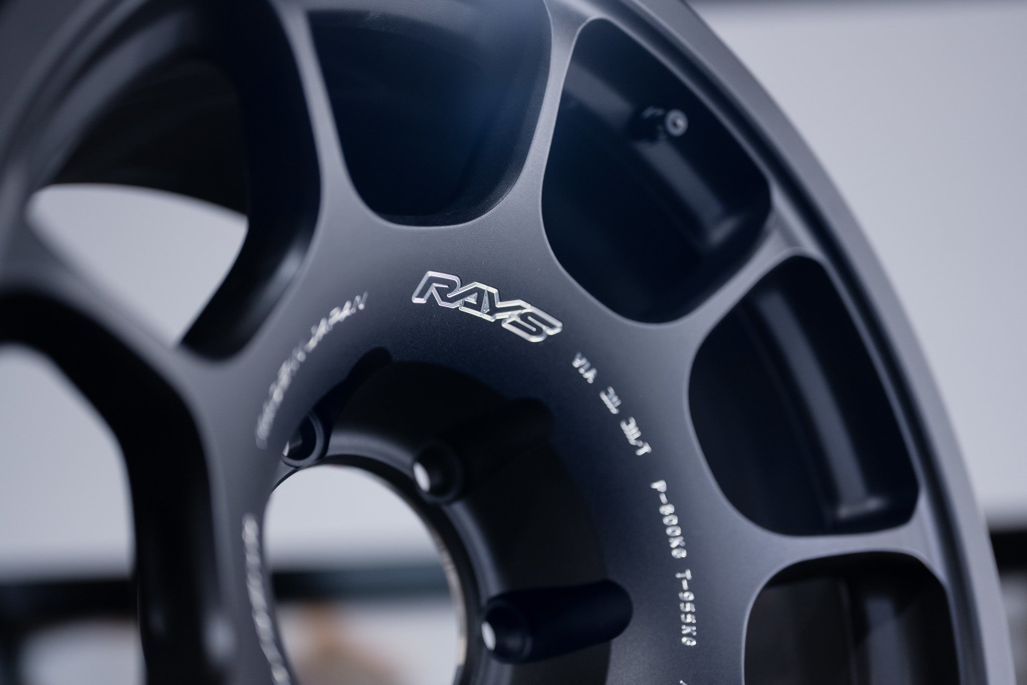 Volk Racing ZE40X 18’’ - Wheels