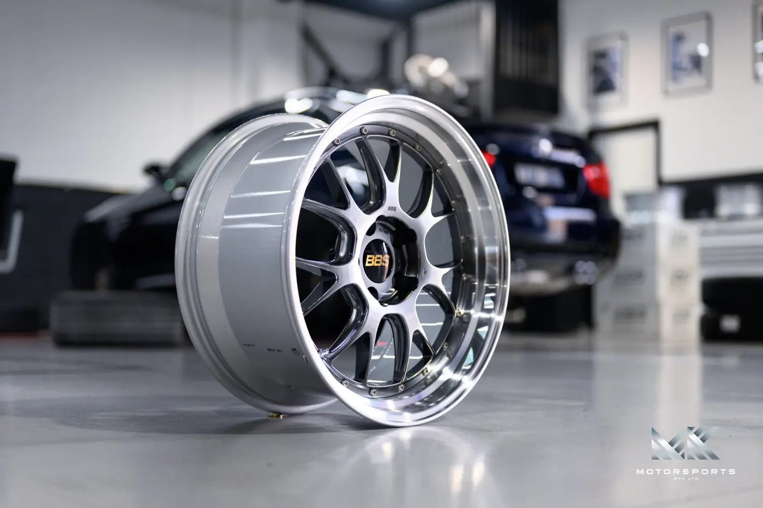 BBS LM-R Revival of a Discontinued Size
