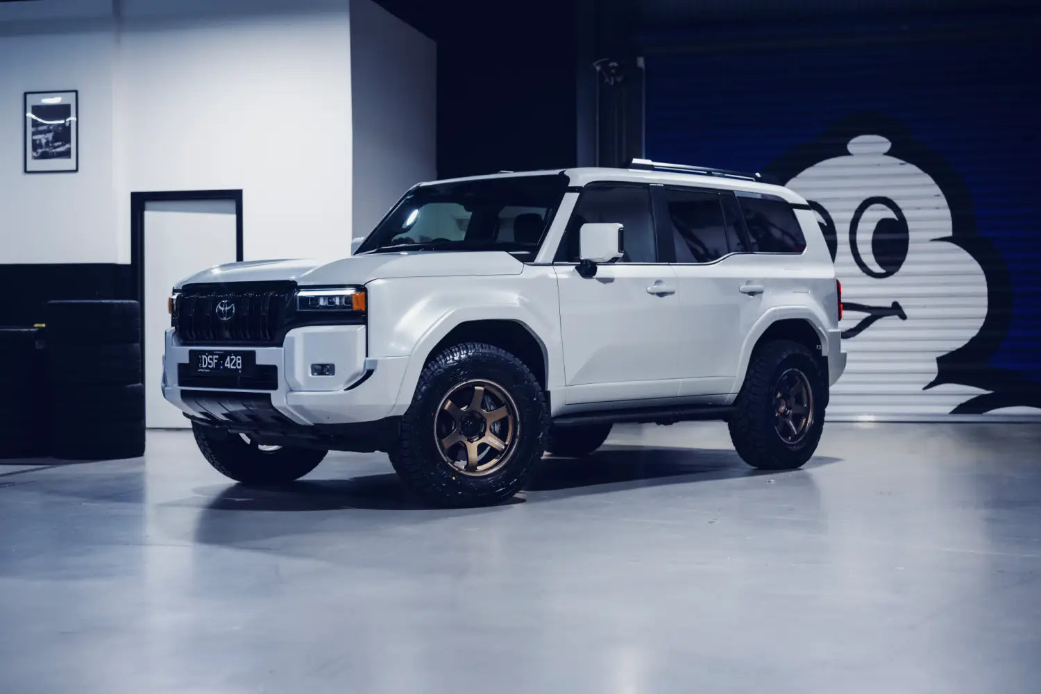 TE37SB x Landcruiser Prado