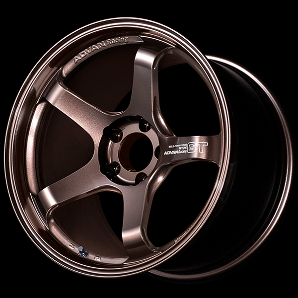 Advan GT Beyond 17’’ 4x100 - 17x7 + 38 C2 4x100 / Racing