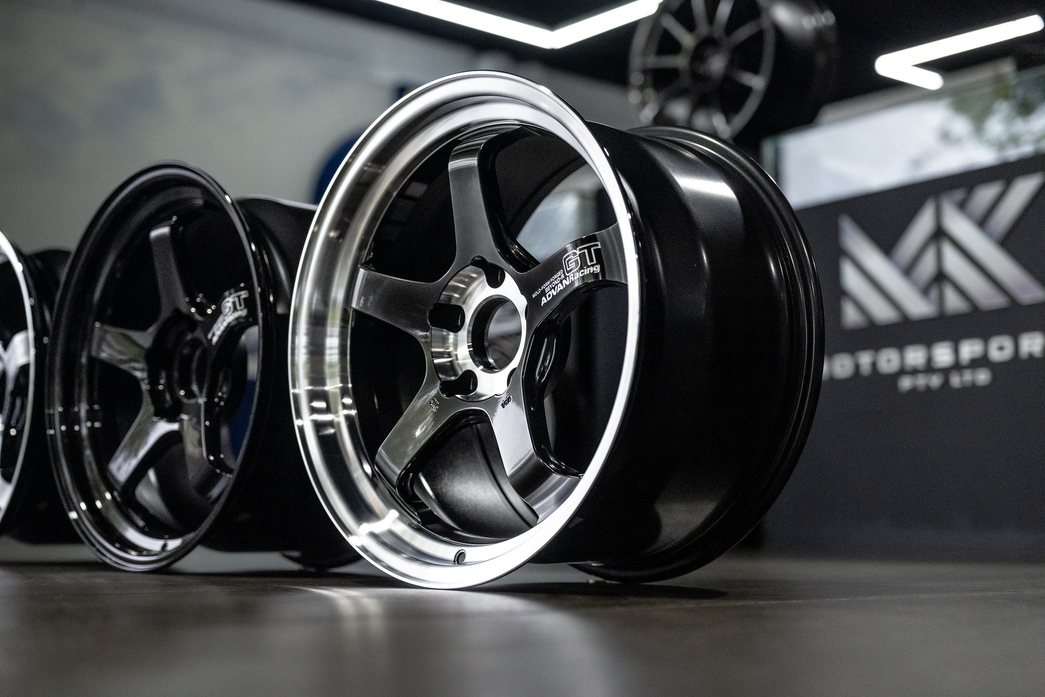 Advan GT Beyond-R 5x114.3 - Wheels