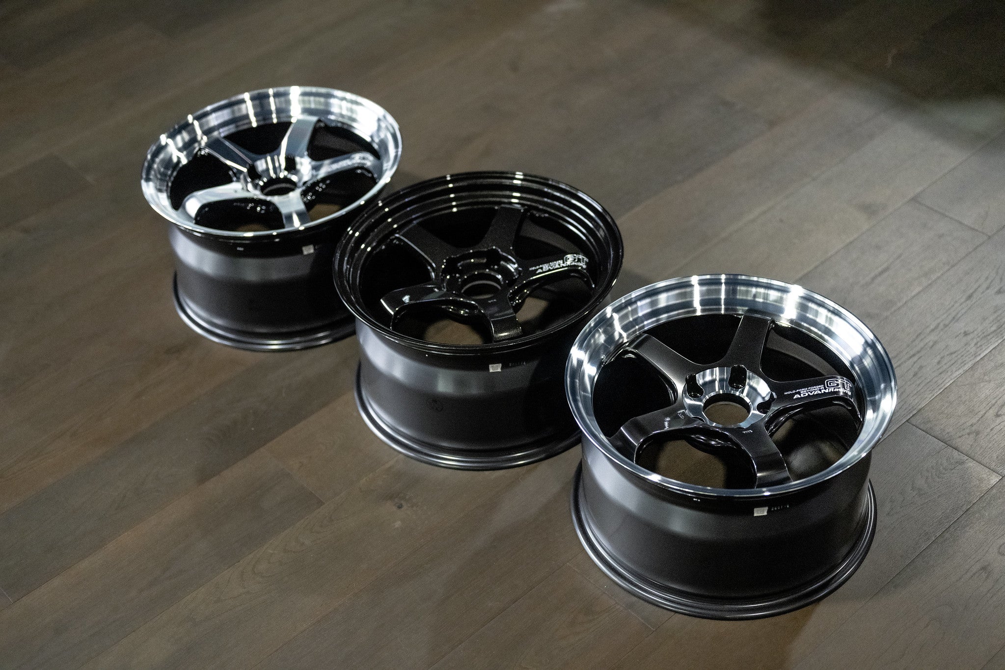 Advan GT Beyond-R 5x114.3 - Wheels