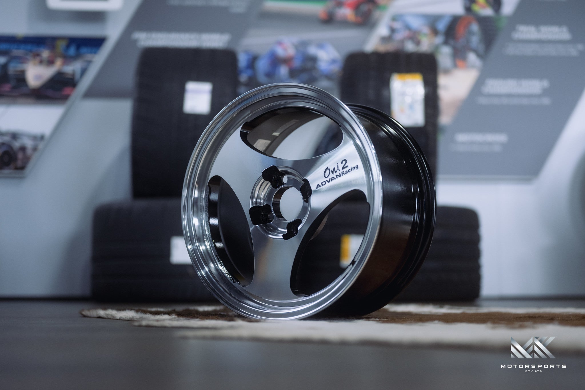 Advan Racing Oni2 - Wheels