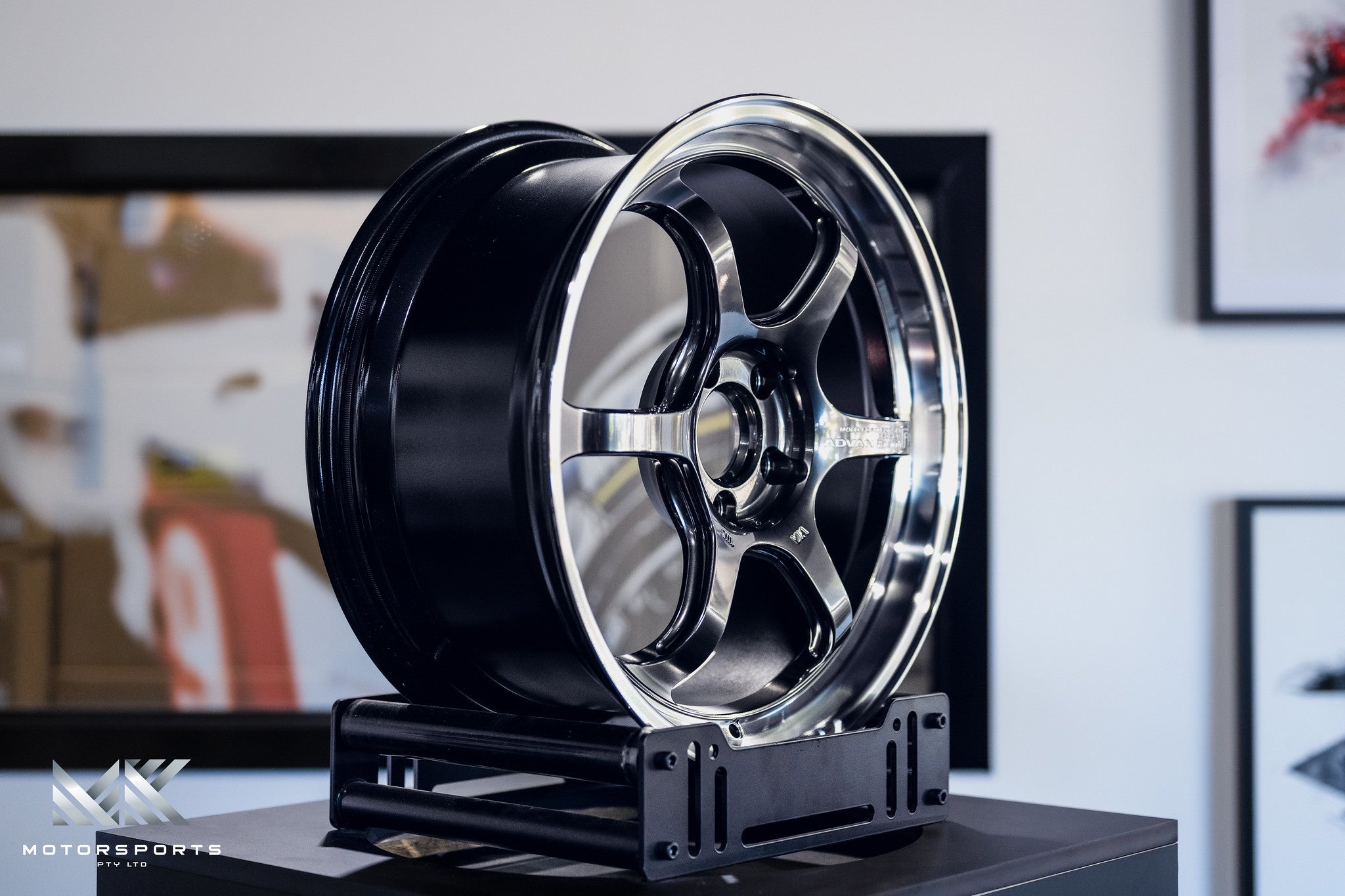 Advan Racing R6 5x112 - Wheels