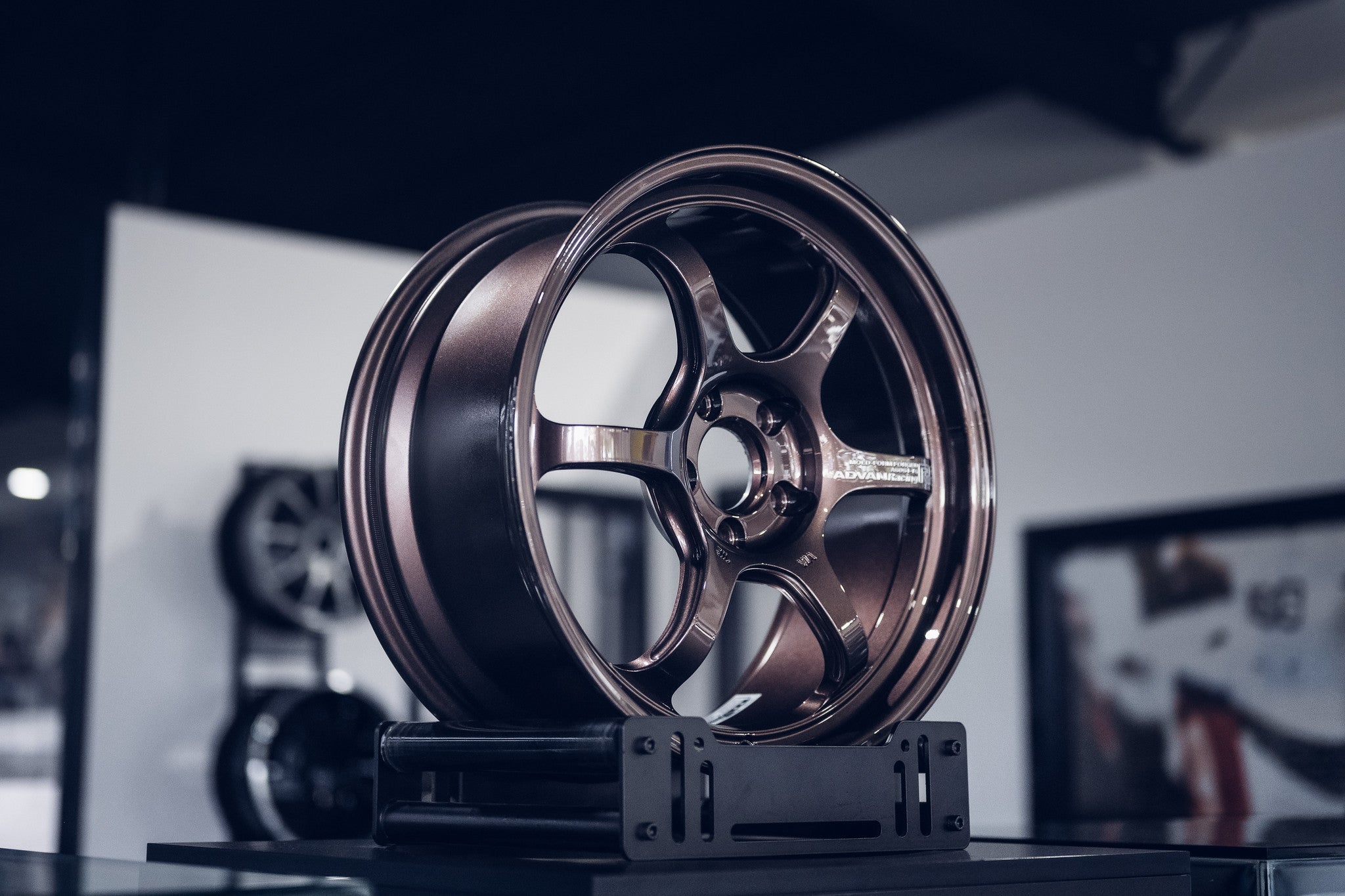 Advan Racing R6 5x112 - Wheels