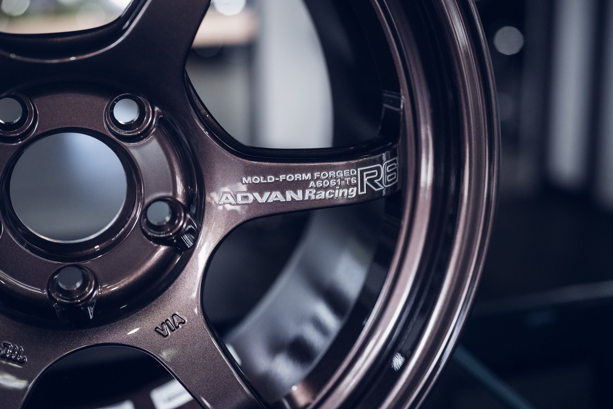 Advan Racing R6 5x112 - Wheels