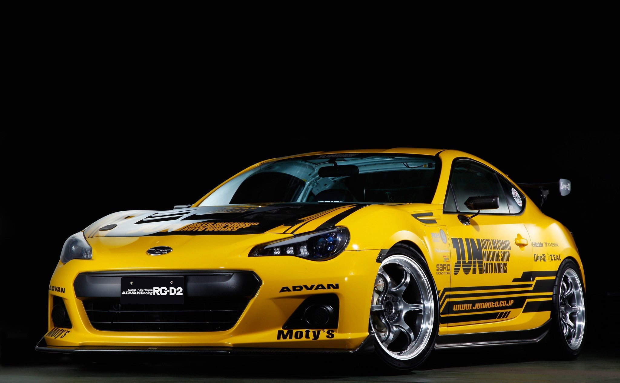 Advan Racing RG-D2 5x100 - Wheels