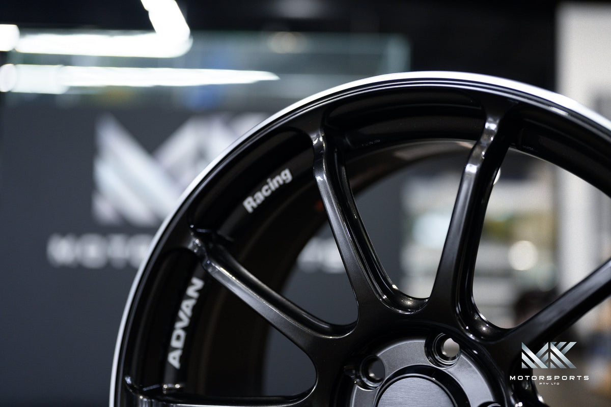 Advan Racing RSIII 5x114.3 – MK MOTORSPORTS