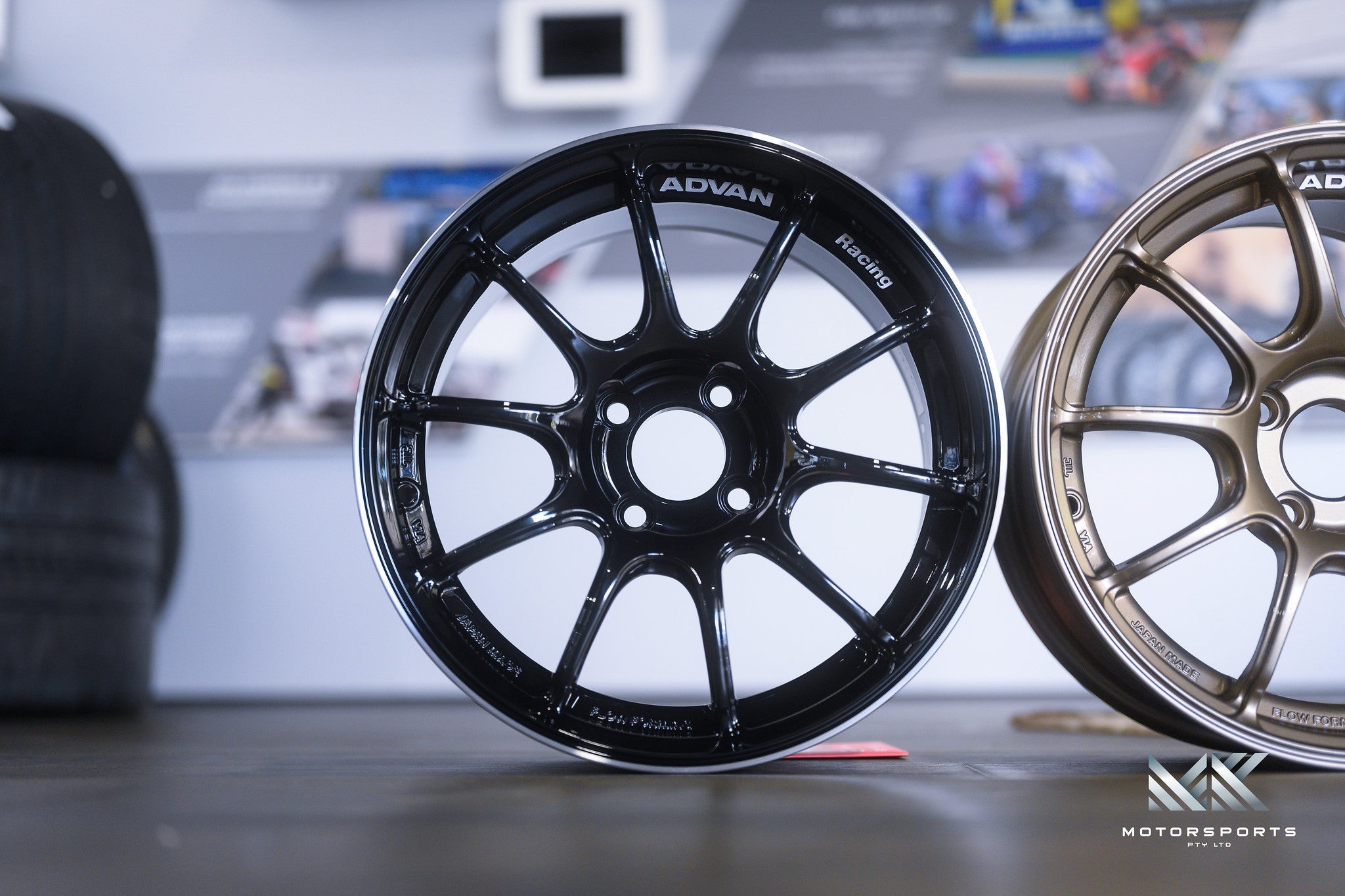 Advan Racing RZII 4x98 - 16x6.5 +35 4x98 / Racing Gloss