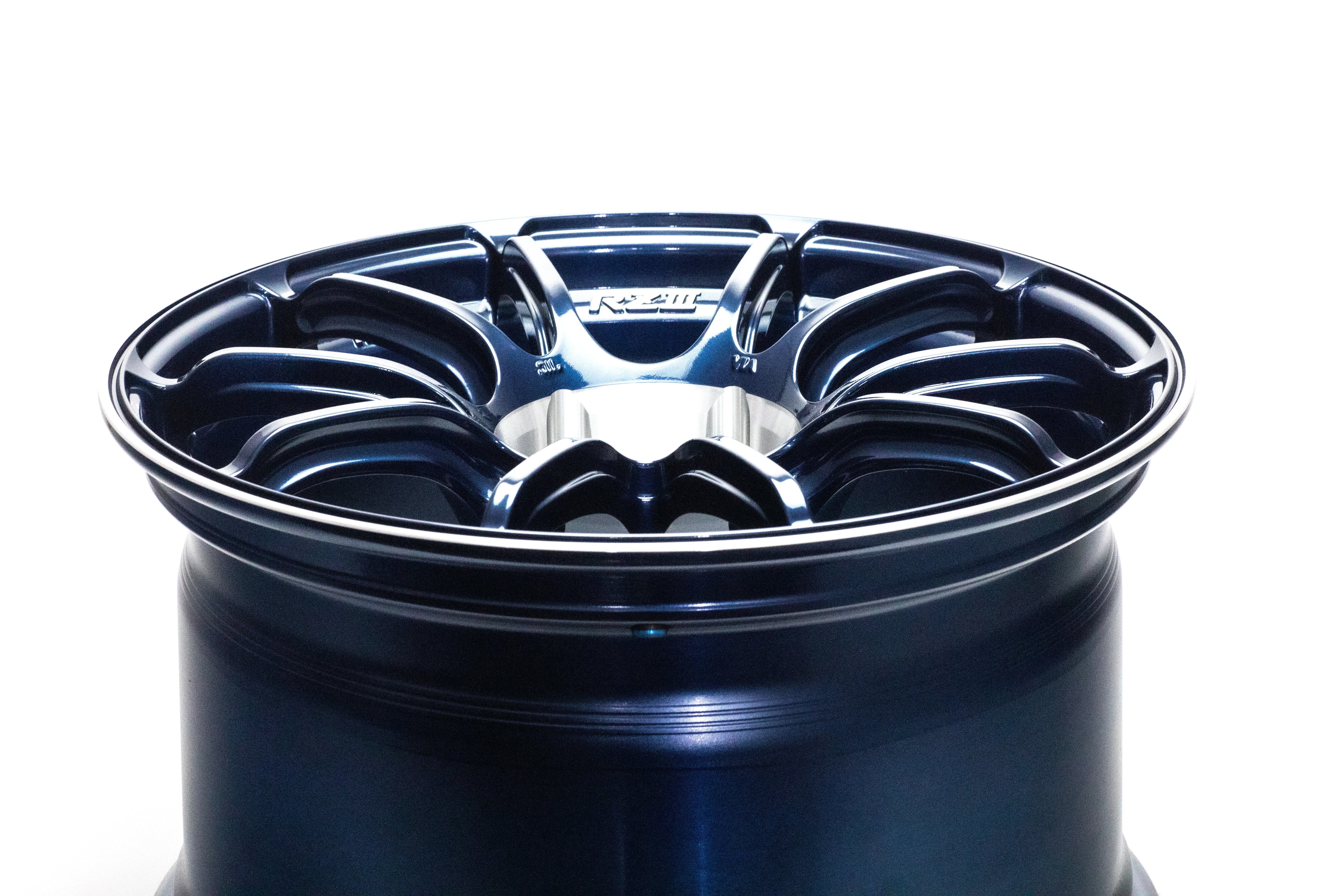 Advan Racing RZIII 5x112 - Wheels
