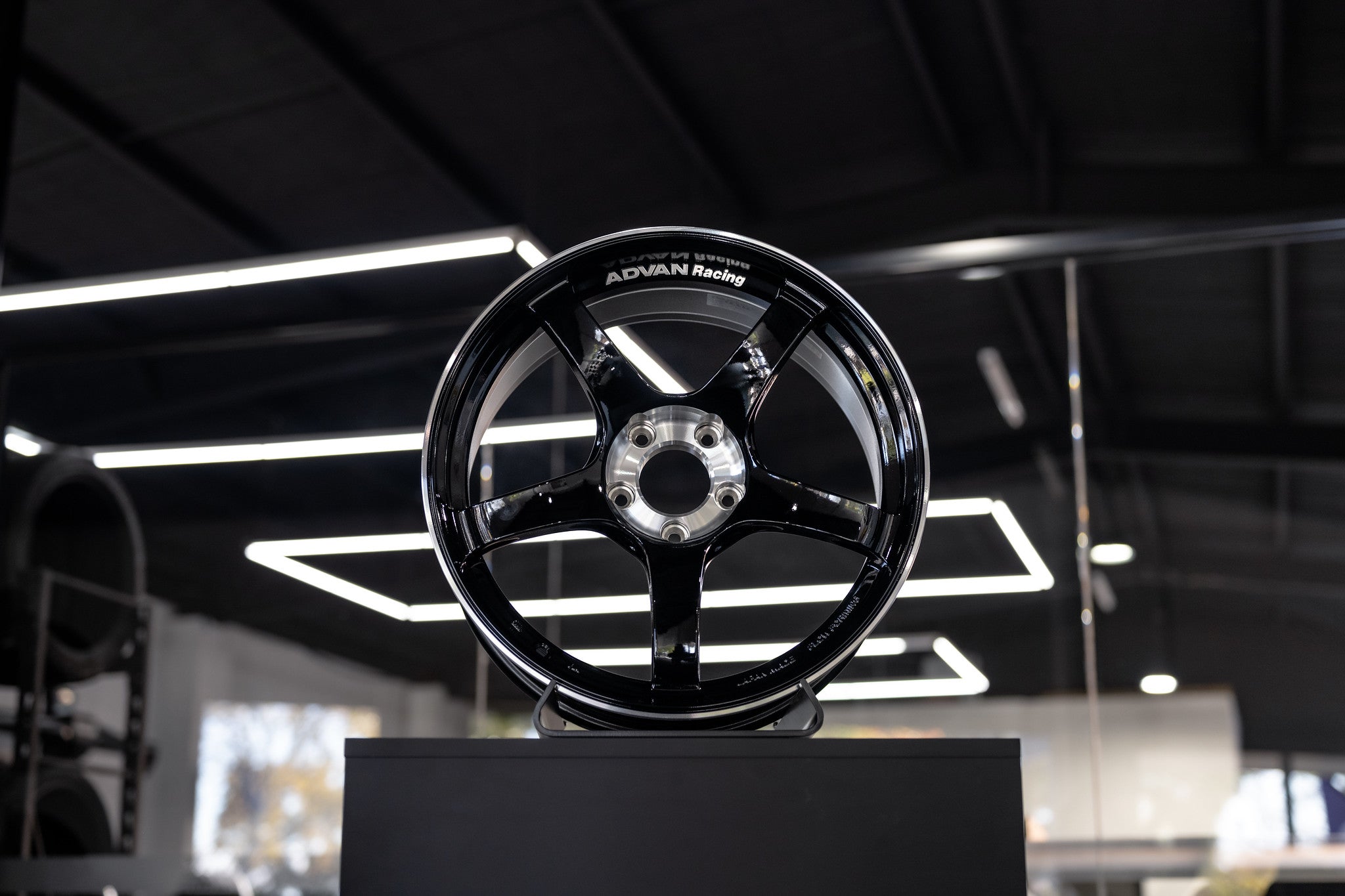 Advan TC-4 SE 5x100 - Wheels