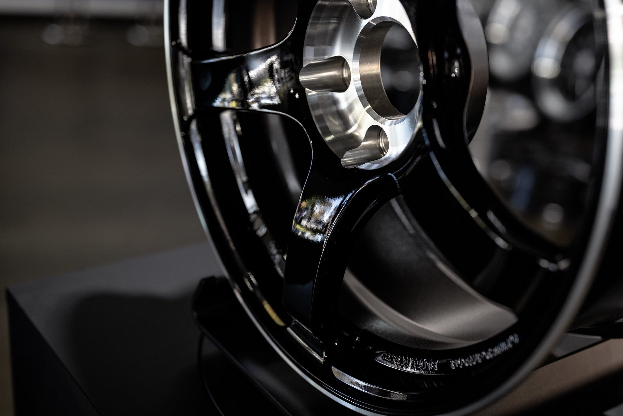 Advan TC-4 SE 17’’ - Wheels
