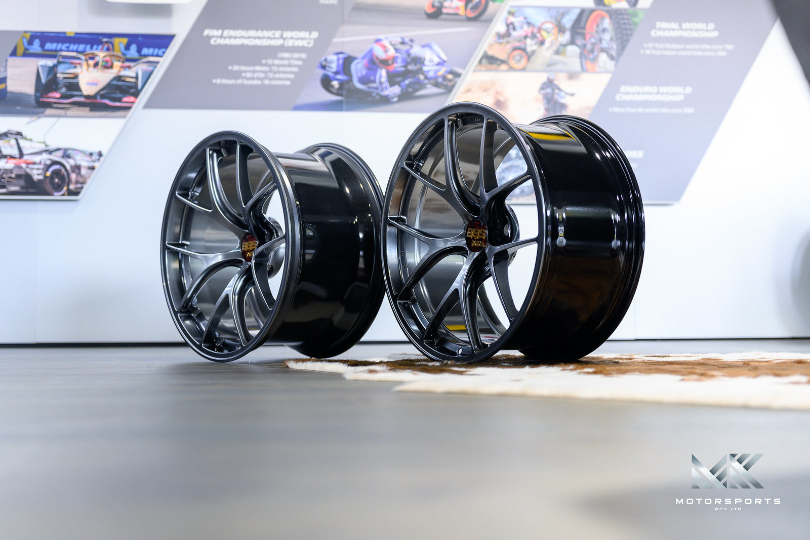 BBS RI-D 5x120 - RI022 19x8.5 +35 5x120 / Diamond Black