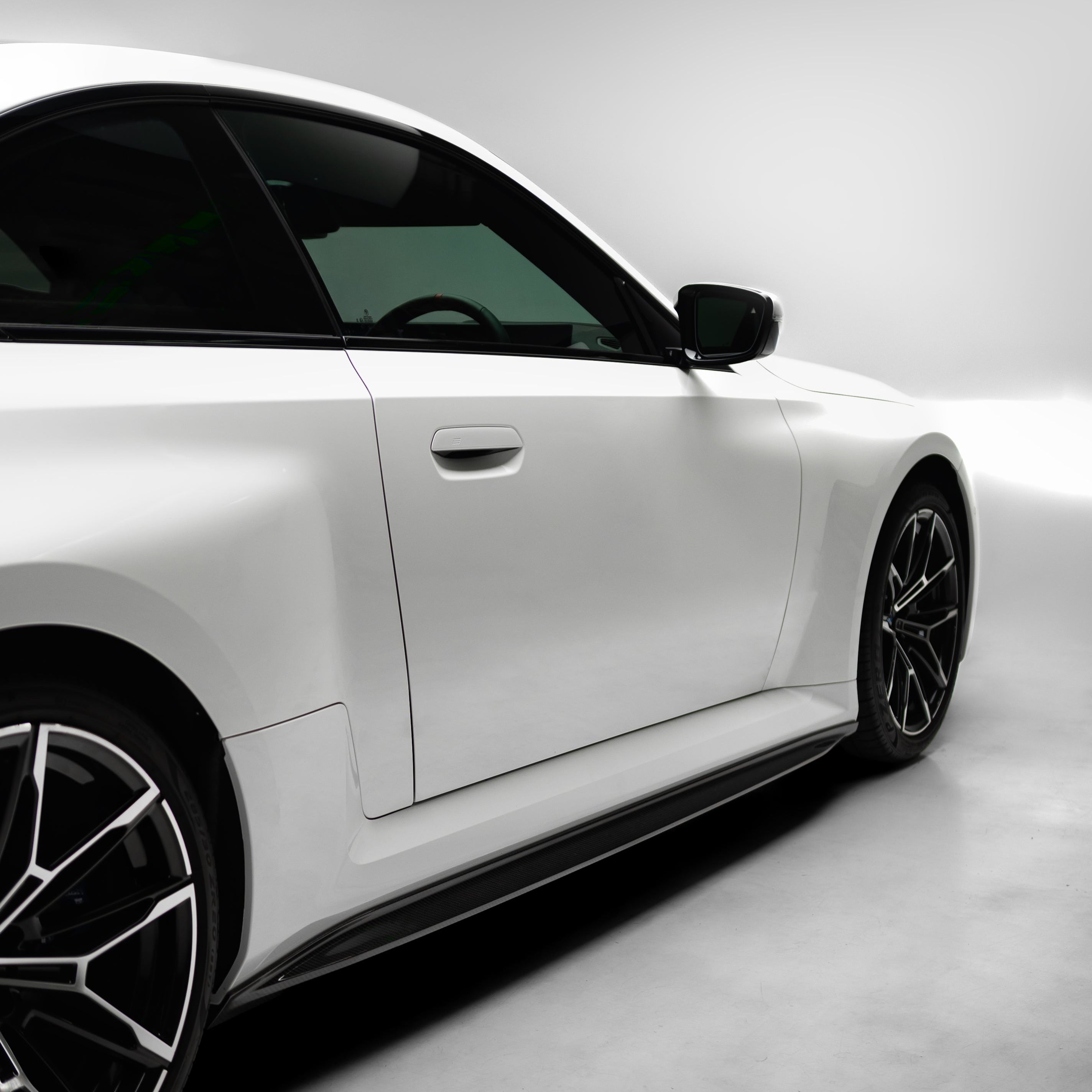 BMW G87 Carbon Fiber Side Skirts V2 - Side Skirts / Splitter