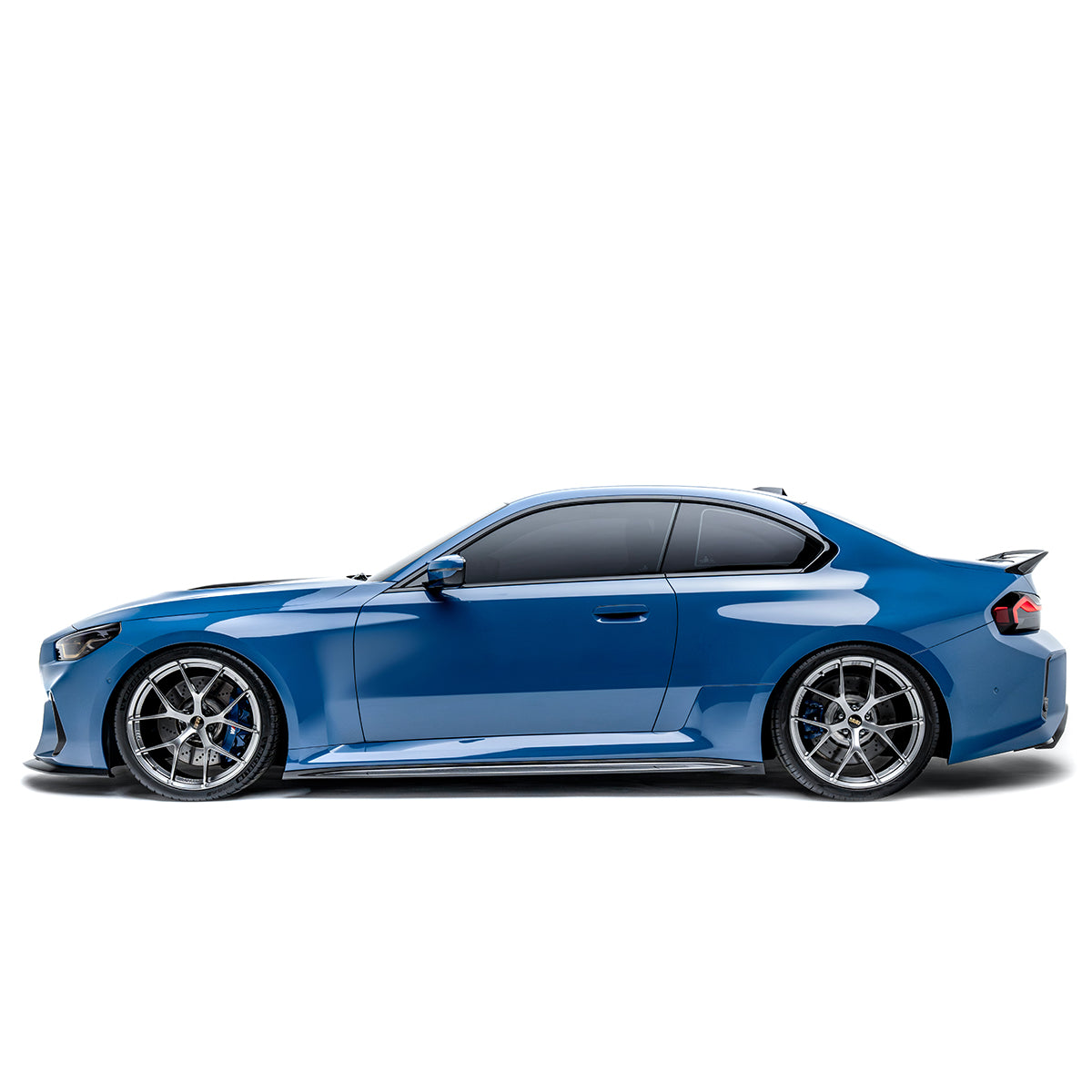 BMW G87 Carbon Fiber Side Skirts V2 - Side Skirts / Splitter