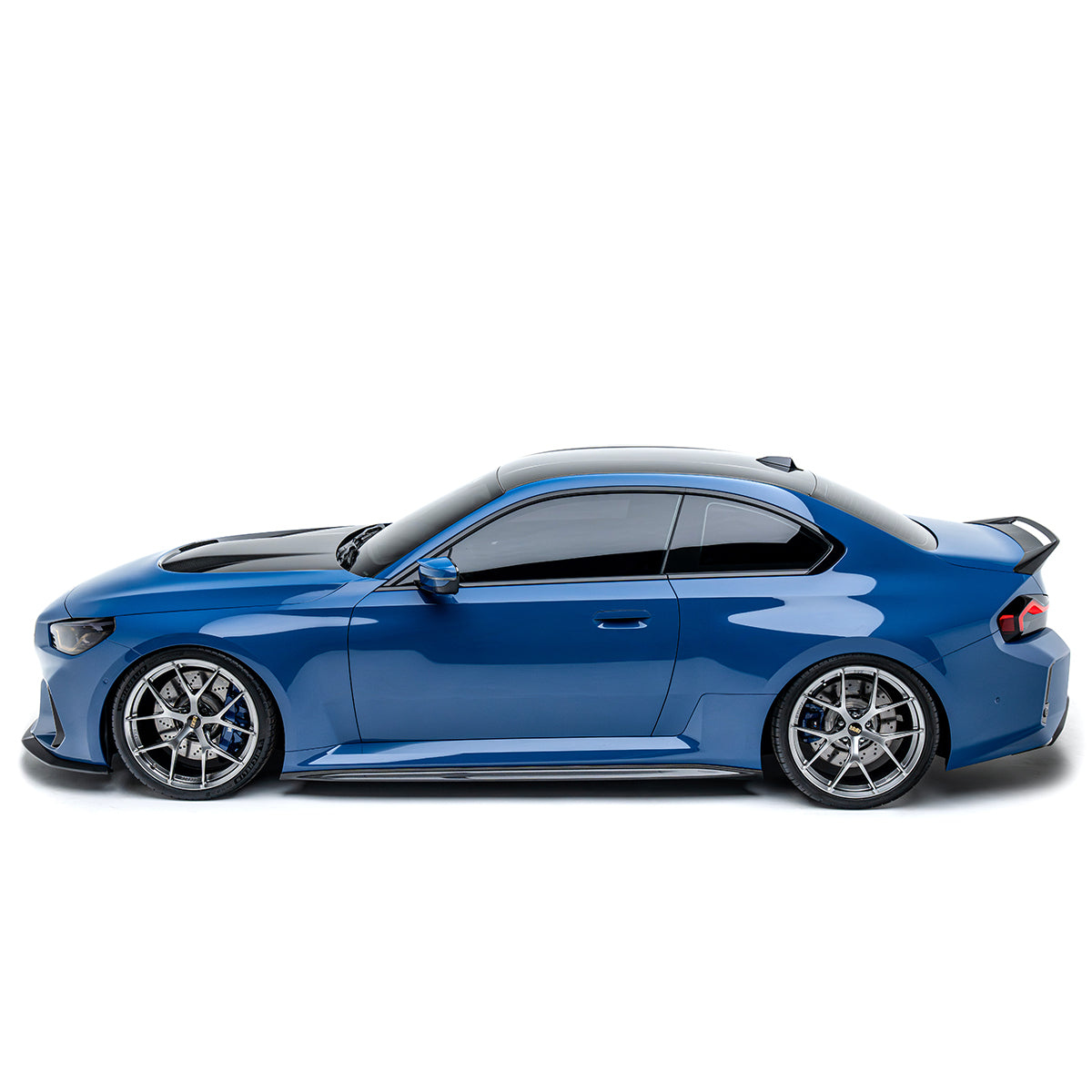 BMW G87 Carbon Fiber Side Skirts V2 - Side Skirts / Splitter