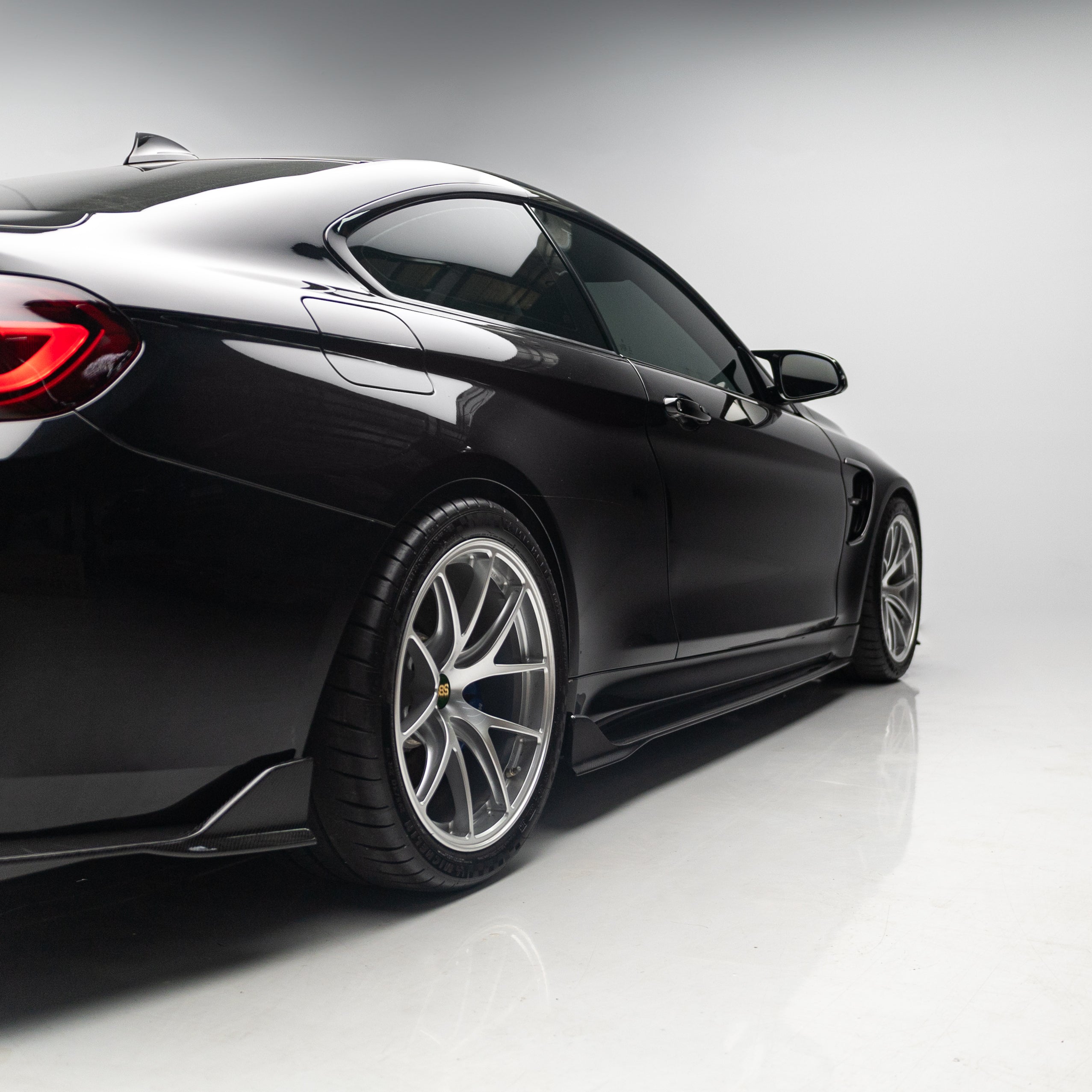 BMW M4 F82 Carbon Fiber Side Skirts 2013-2020 - Side Skirts