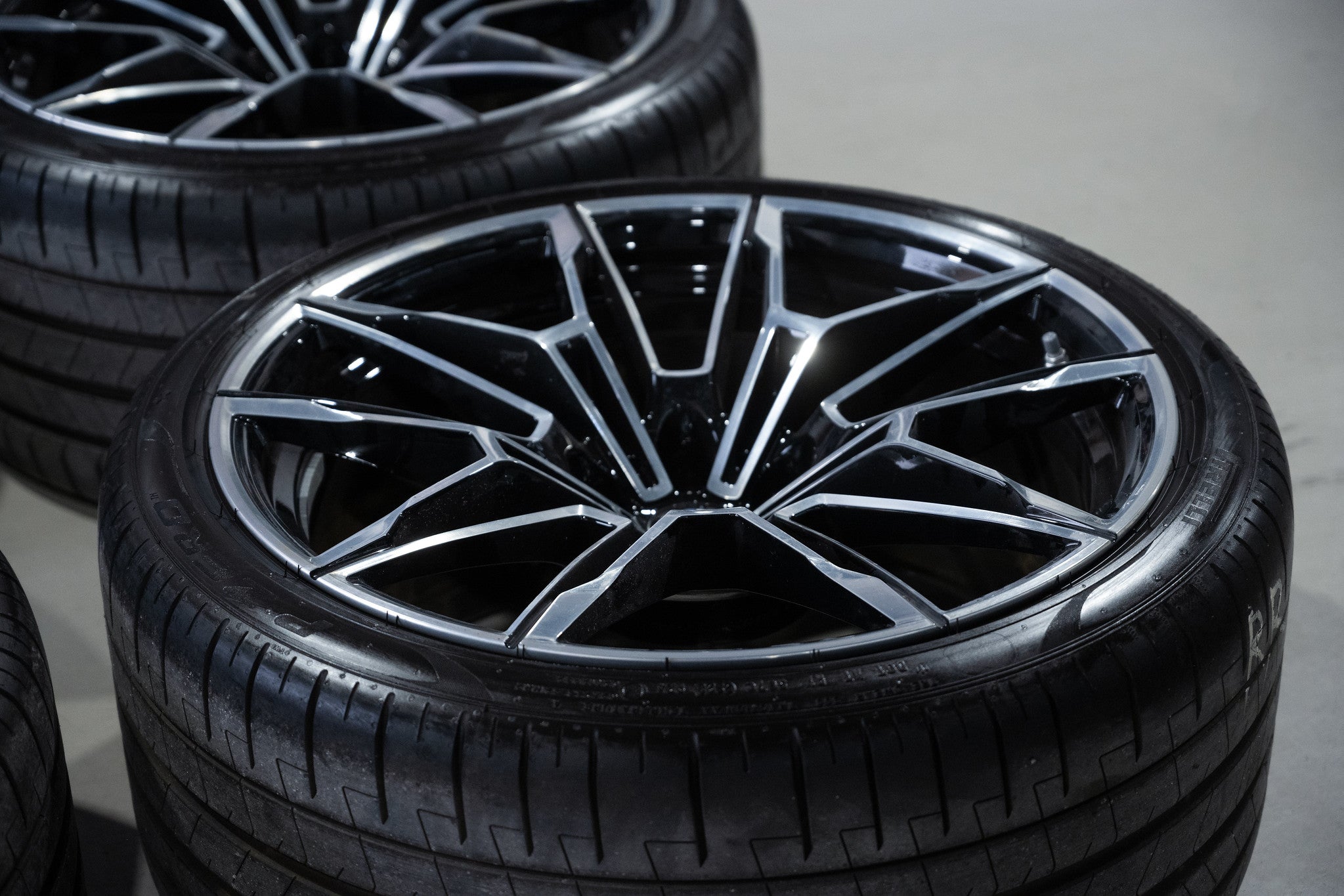 BMW M4 G82 OE Wheels Used F: 19x9.5 + 20 R: 20x10.5 + 20