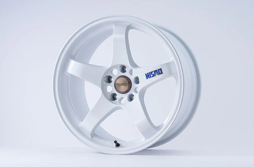Nismo LMGT4 18’’ 40th Anniversary Pre-Order - 18x9 + 22