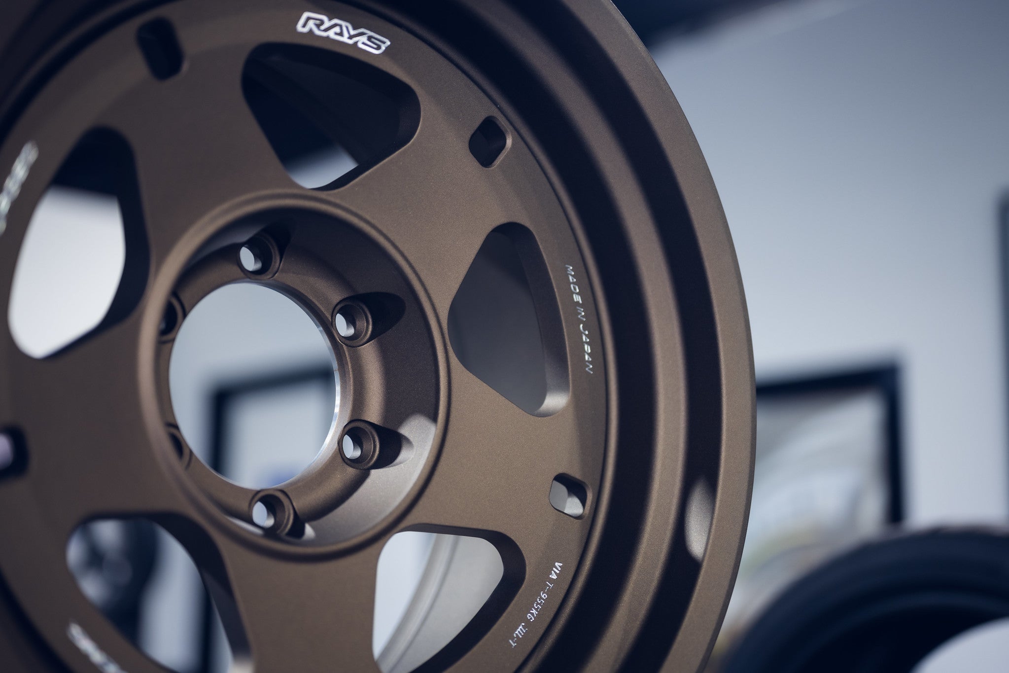 RAYS Offroad 05X 18’’ - Wheels