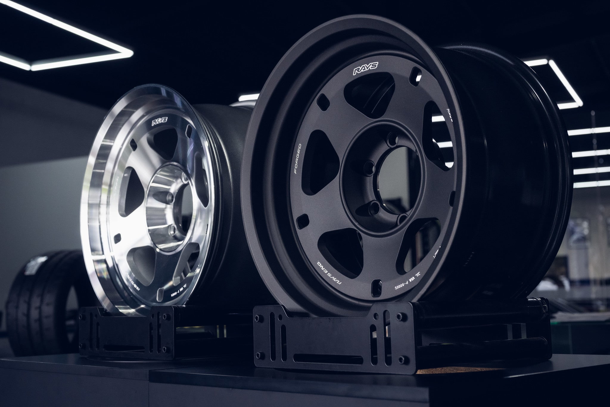 RAYS Offroad 05X 18’’ - Wheels