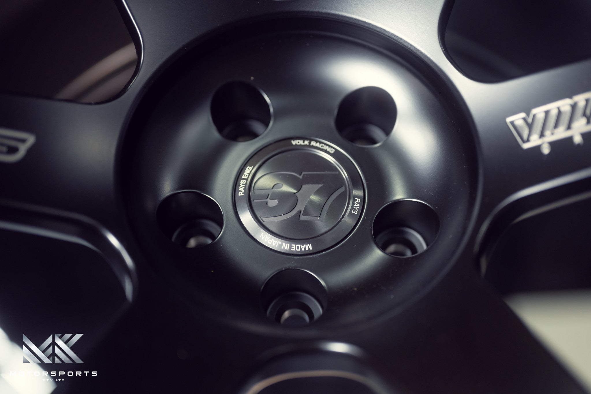 TE37 SAGA S-plus Black Shadow 20’’ - Wheels