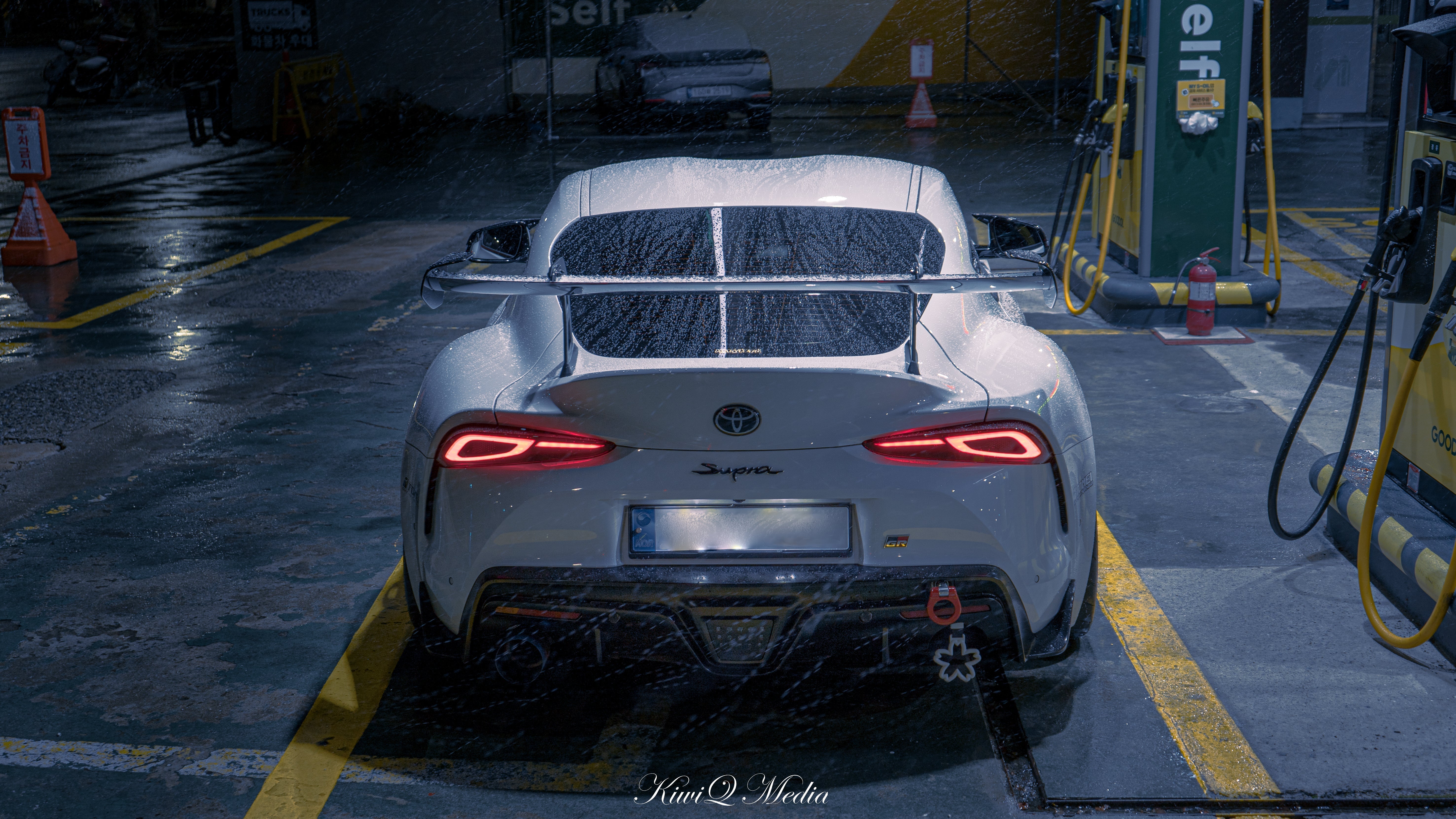 Toyota GR Supra A90 Carbon Fiber AT-R2 Taller Swan Neck