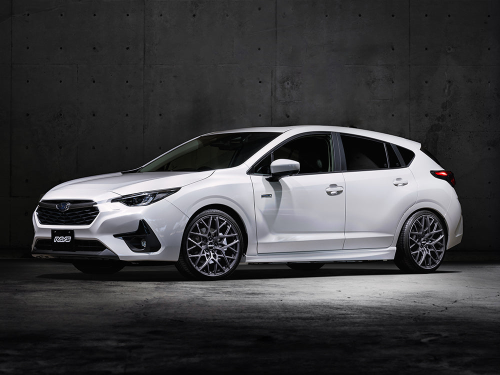 RAYS VERSUS VM25M 19インチ レイズ ベルサス VV25M 19インチ - プリウス 60系 MXWH65(トヨタ