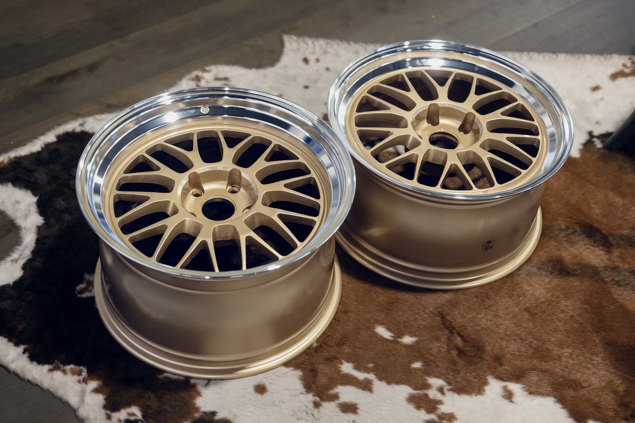 Volk Racing 21A Custom for BMW - F: 18x9.5 +22 - F2 - M R: