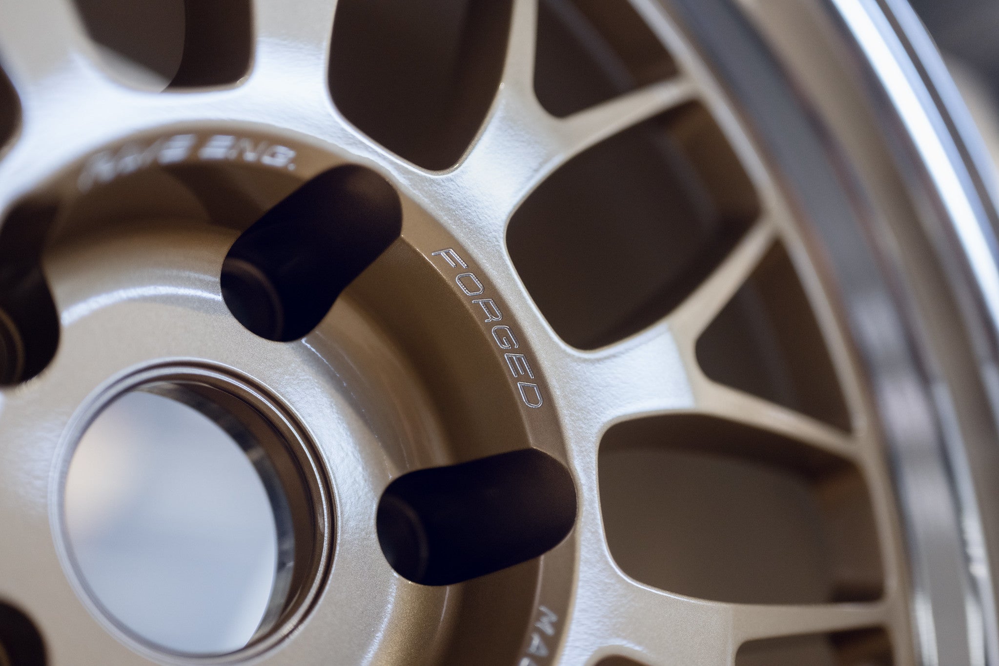 Volk Racing 21A Custom for BMW - F: 18x9.5 +22 - F2 - M R: