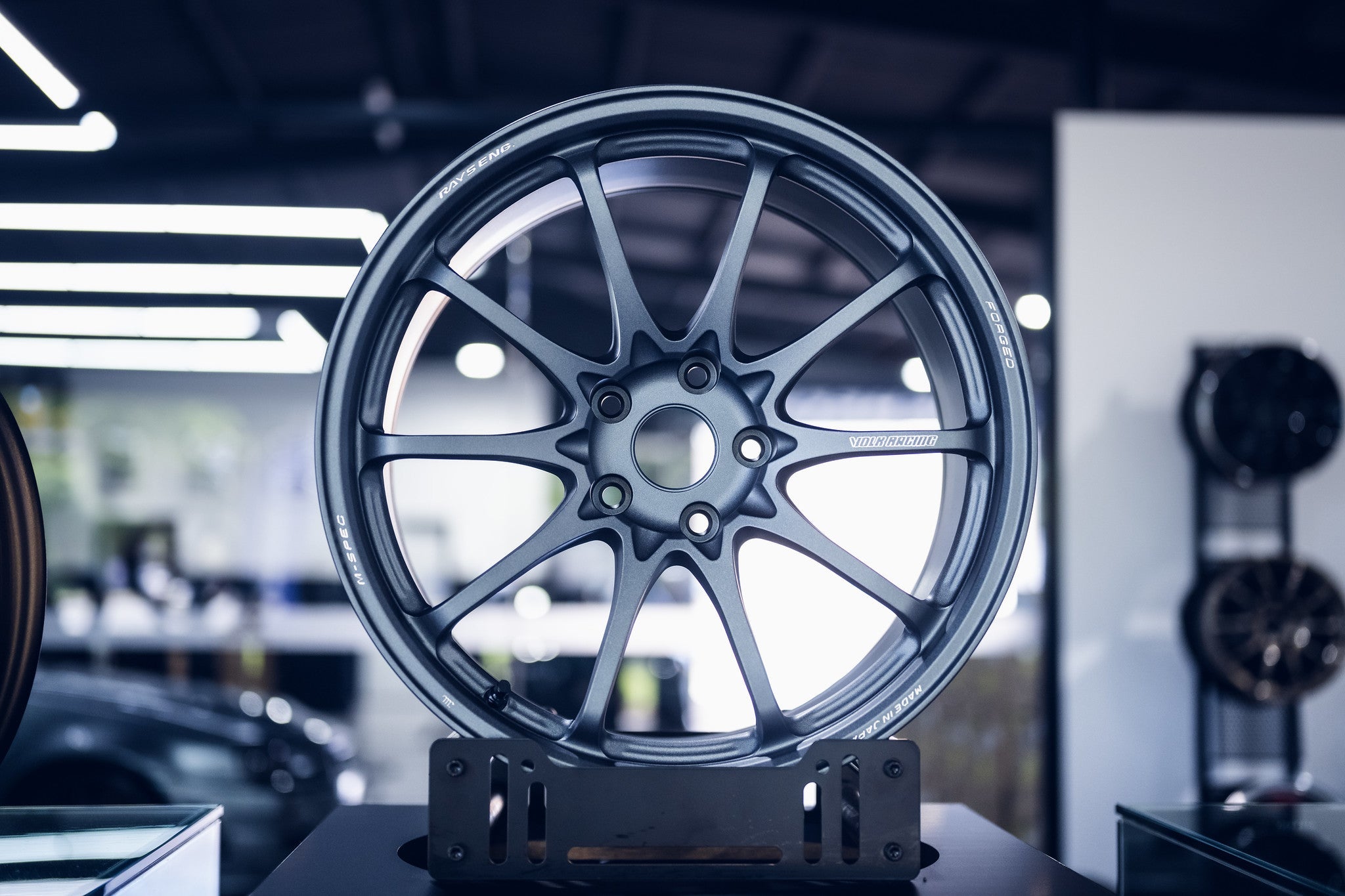 Volk Racing CE28N-plus M-Spec 19’’ 5x112 - Wheels