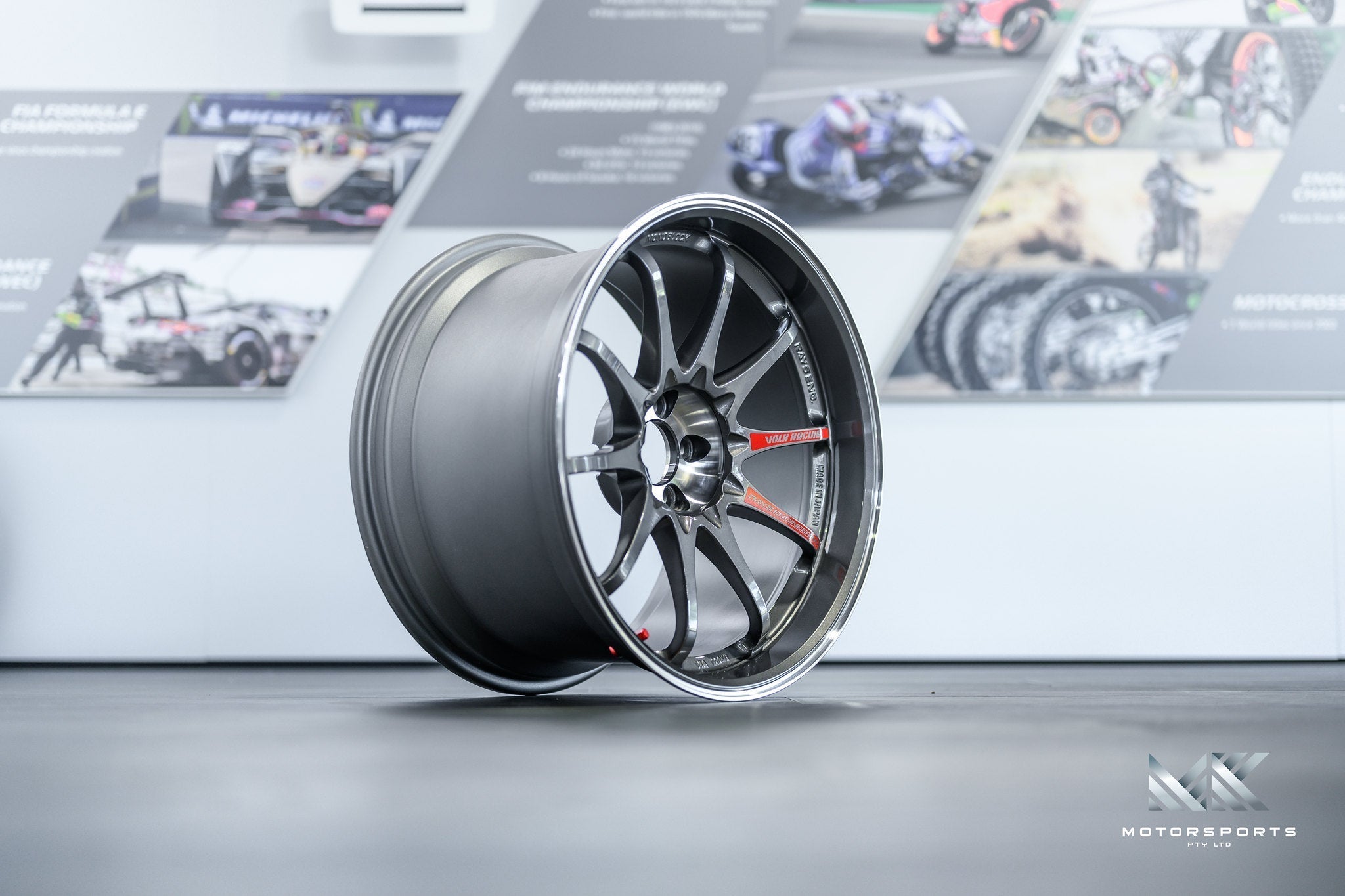 Volk Racing CE28SL 18 at MK MOTORSPORTS |ホイールセット