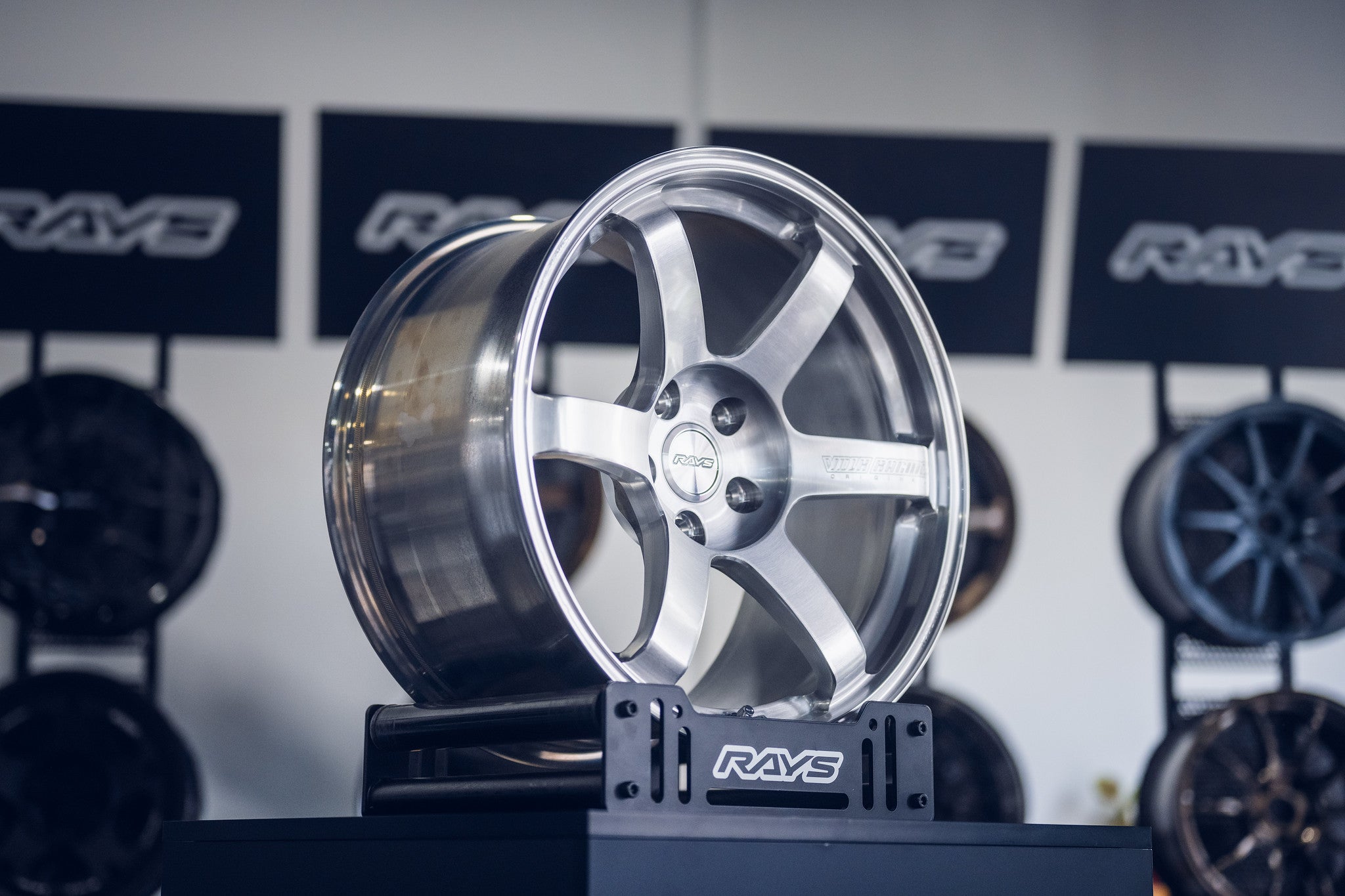 Volk Racing TE37 SAGA S-plus A.S.T. 5x108 - 19x8.5 +45